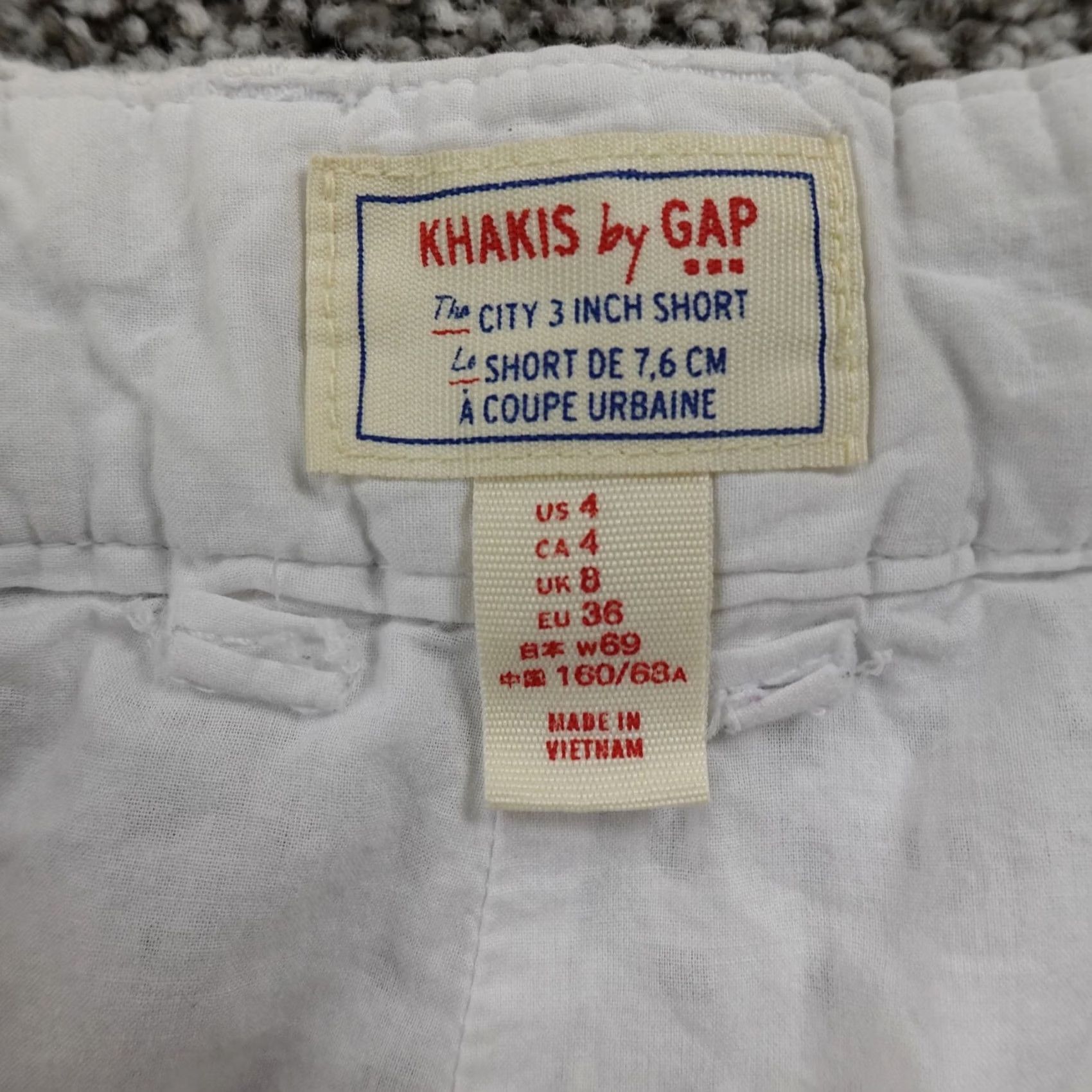 Gap Gap Shorts Womens 4 White Chino Mid Rise City Beach Preppy Boho Casual Everyday Shorts Womens Regular White 4 Gap Size 27" / US 4 / IT 40 - 6 Thumbnail