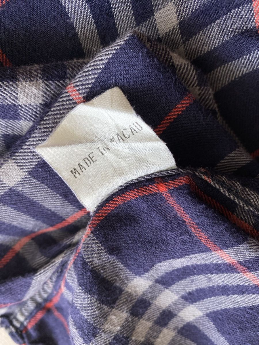 Burberry 90’s Burberry’s Vintage Check Logo shirt Travis style Size US L / EU 52-54 / 3 - 7 Thumbnail