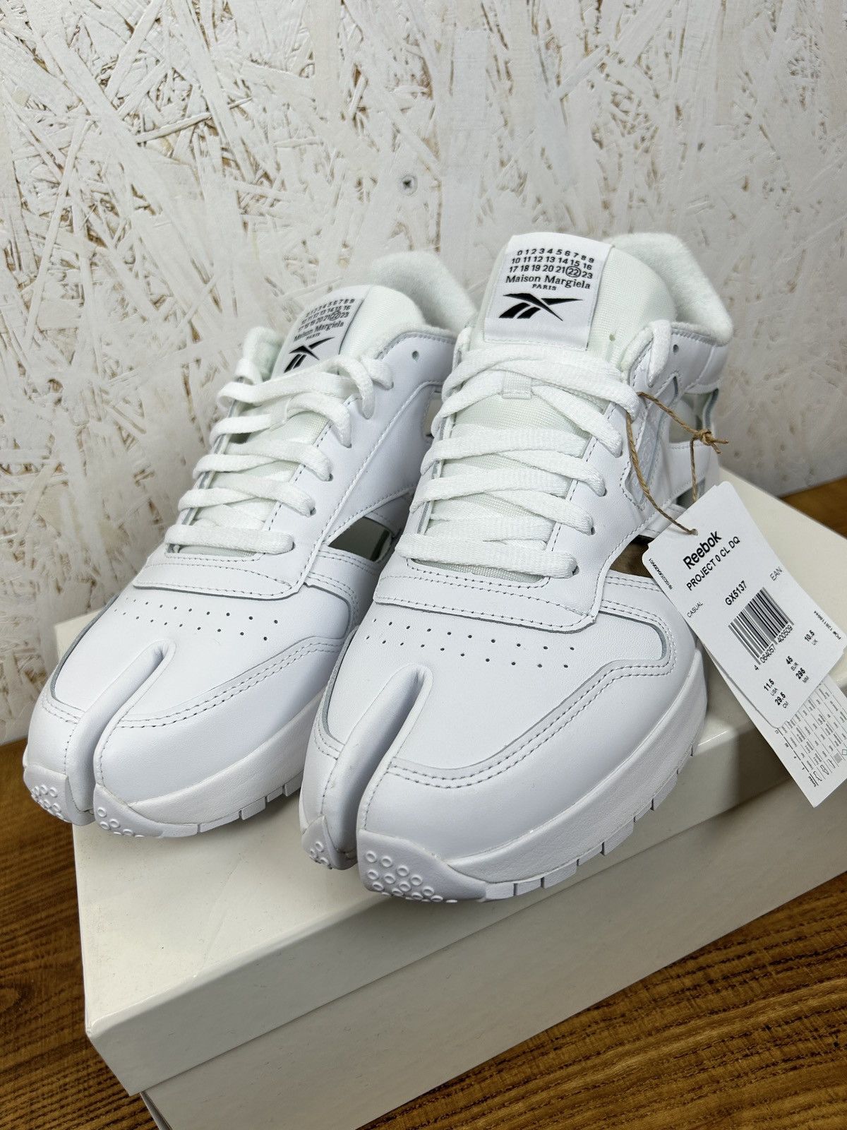 Maison Margiela × Reebok Reebok Classic Margiela Tabi