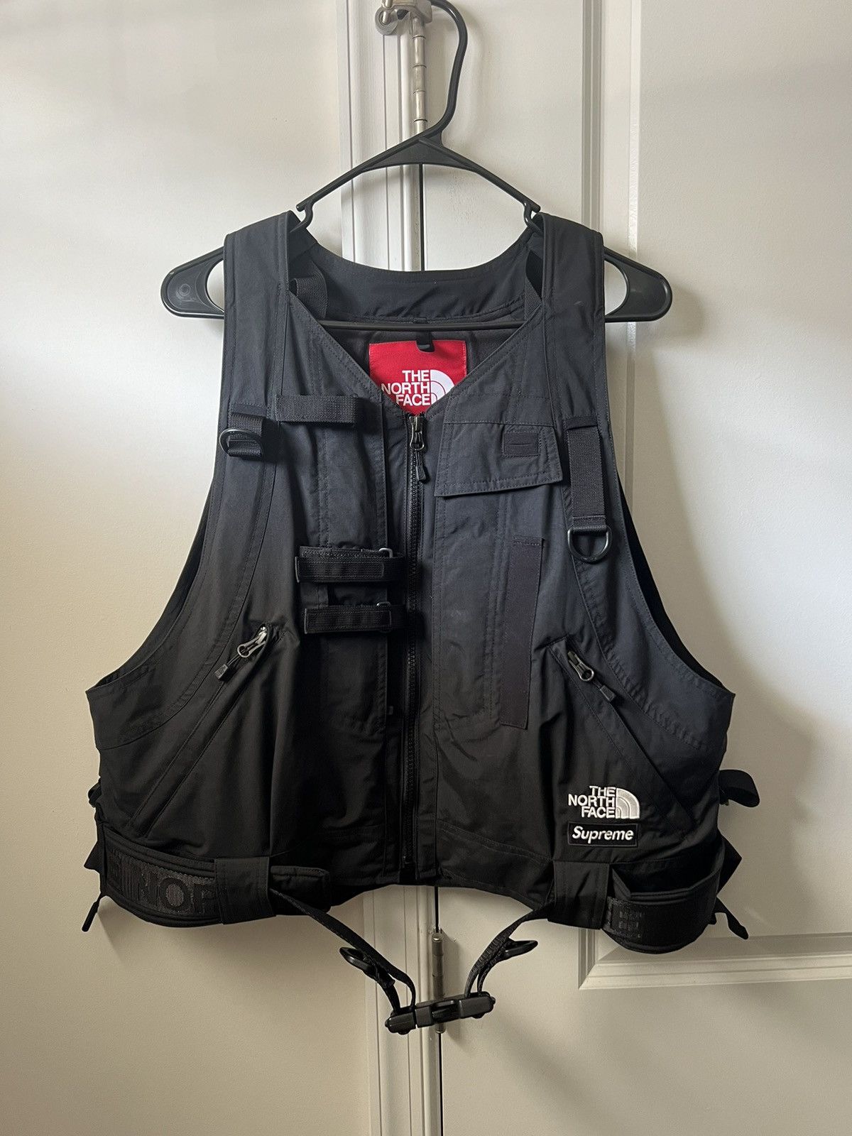 Supreme SUPREME TNF THE NORTH FACE RTG VEST SIZE L SS2020 | Grailed