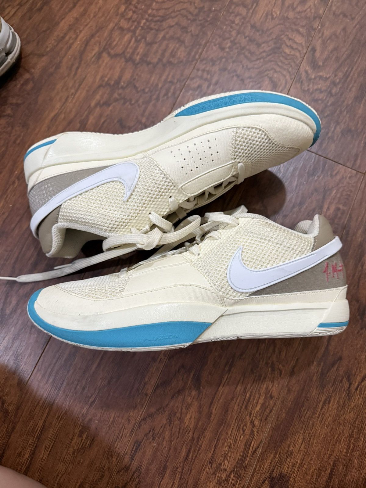 Nike Nike Ja Moran 1 Cream Size US 11 / EU 44 - 1 Thumbnail