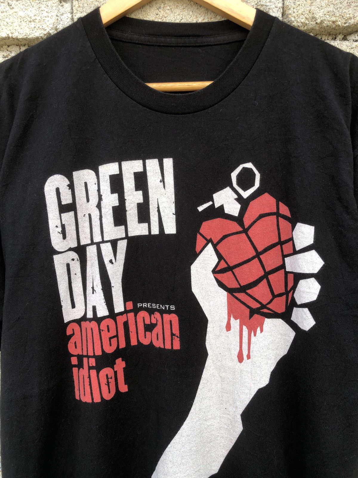 Band Tees Green Day American Idiot Band Tshirt Size US XL / EU 56 / 4 - 4 Thumbnail