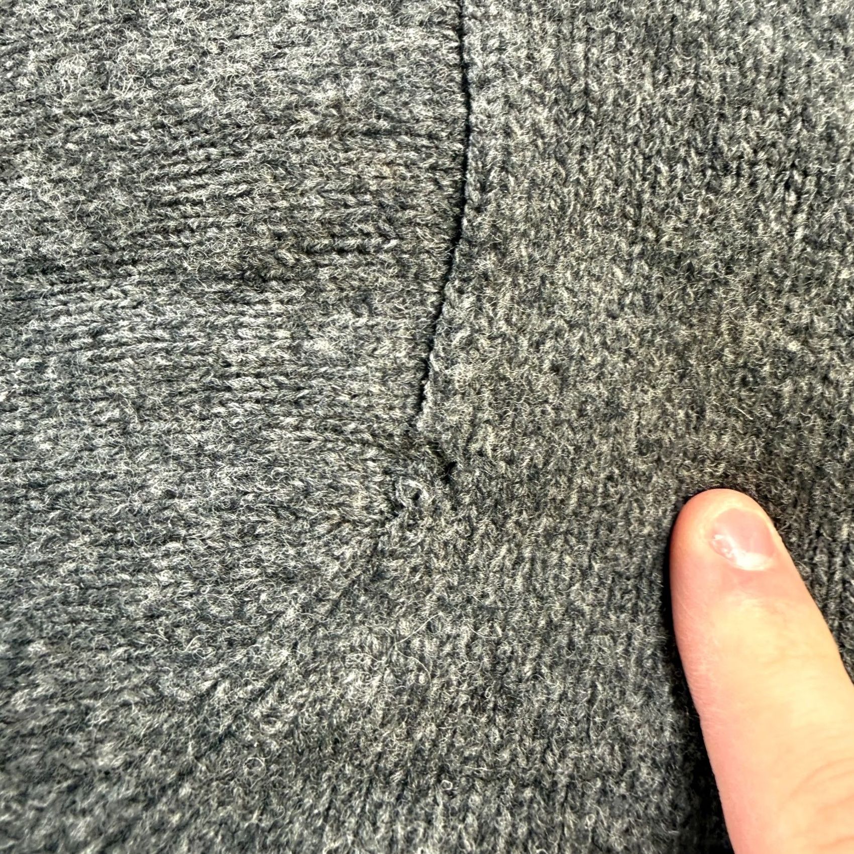 Vintage L.L. Bean Sweater Mens Medium Gray Full Zip Ragg Wool Lined Mock Neck Casual Workwear Knit Pattern: Solid Size US M / EU 48-50 / 2 - 6 Thumbnail