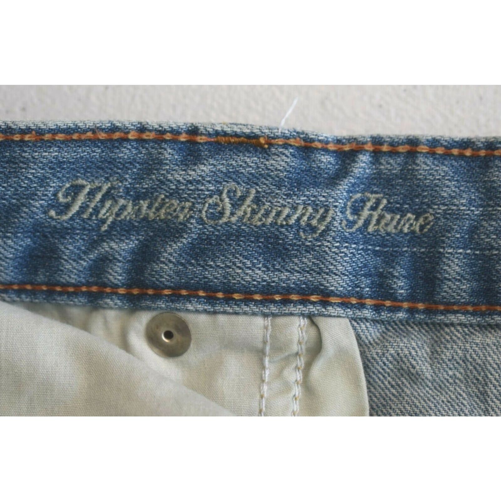 American Eagle Outfitters American Eagle Outfitters Jeans Womens Hipster Flare Distressed 37x30 Medium Wash Denim 100% Cotton Jeans Belt? Size 25" / US 0 / IT 36 - 4 Thumbnail