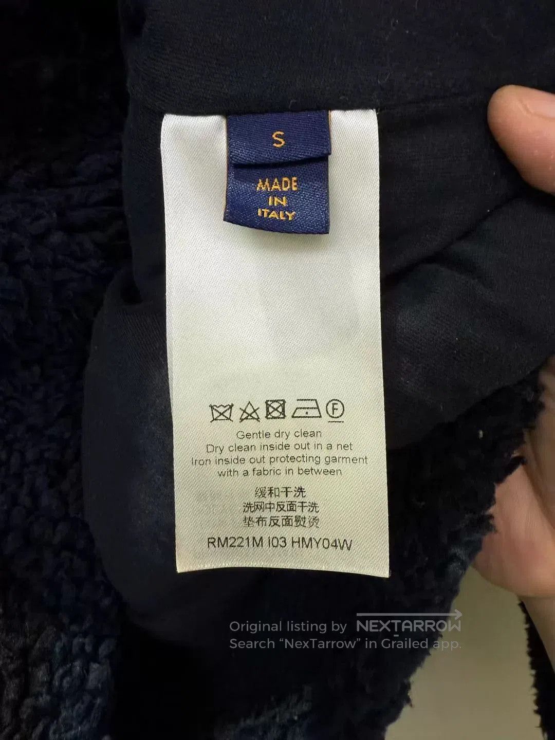 Louis Vuitton louis vuitton blue check teddy jacket. Size US S / EU 44-46 / 1 - 3 Thumbnail