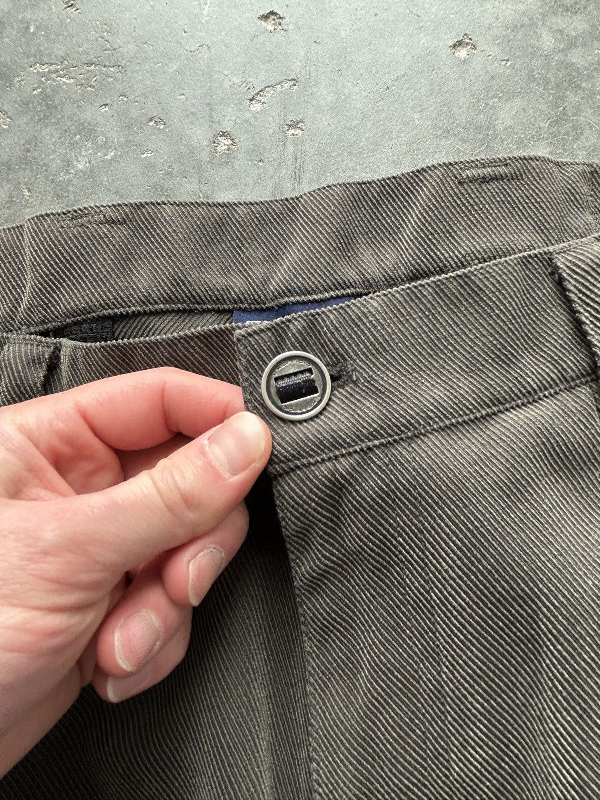 ExOfficio Vintage Y2K Exofficio Pleated Cargo Pants Baggy Skater Size US 35 - 4 Thumbnail