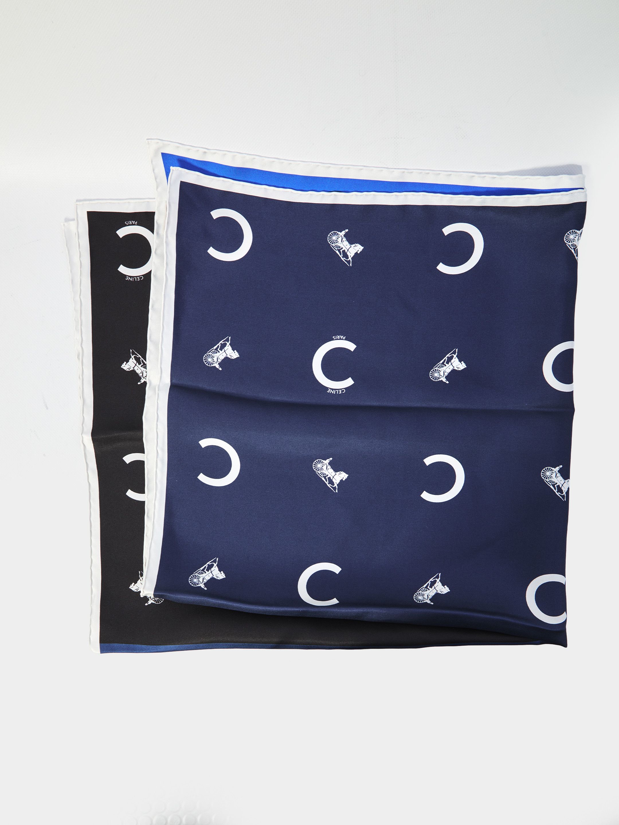 Celine Silk twill carré QT - USA Duties Paid
