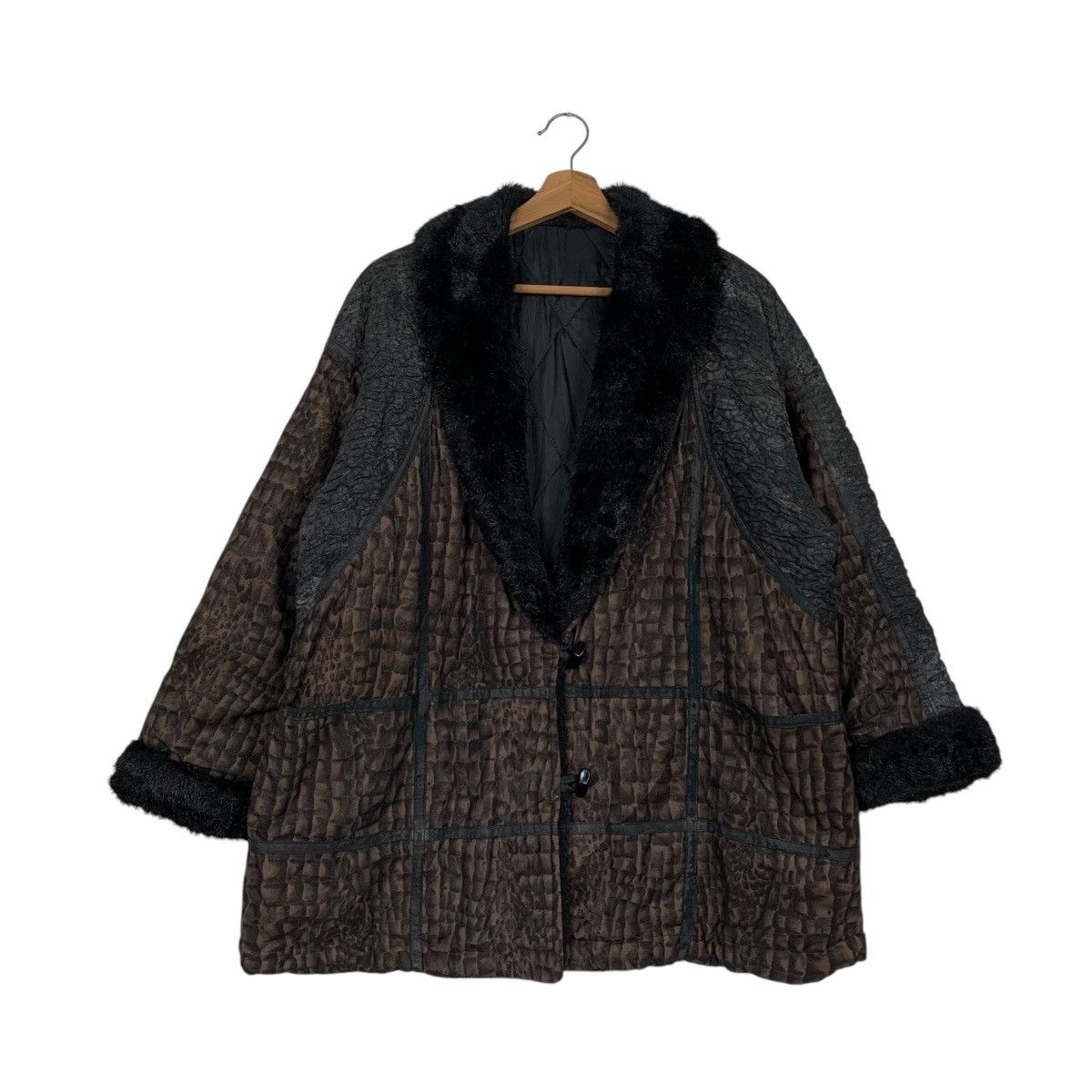 Japanese Brand Nice Design Japanese Brand Women Shearling Jacket Size L / US 10 / IT 46 - 1 Thumbnail