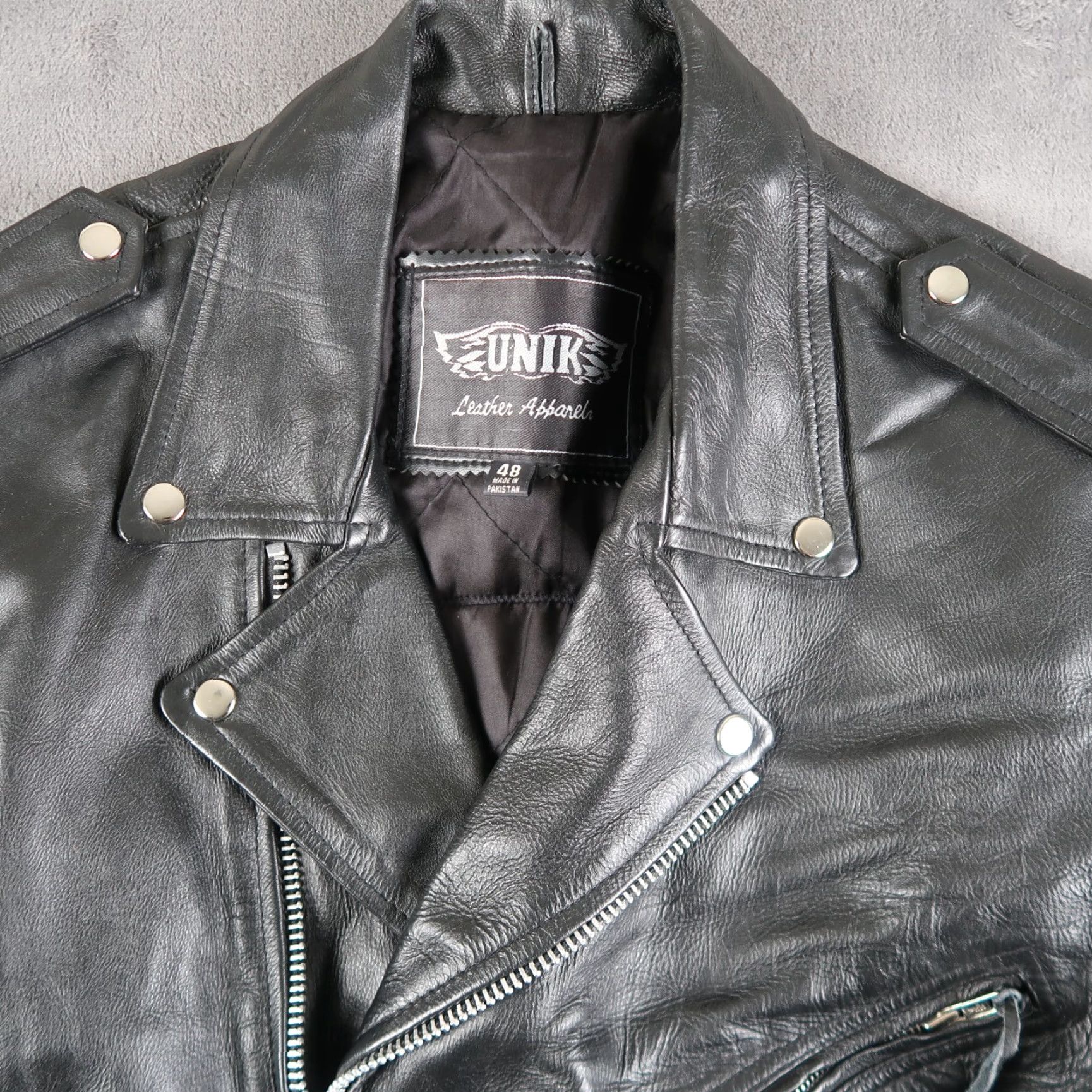 Vintage VINTAGE Unik Leather Biker Jacket XL Size 48 Black Casual Mens Size US M / EU 48-50 / 2 - 6 Thumbnail