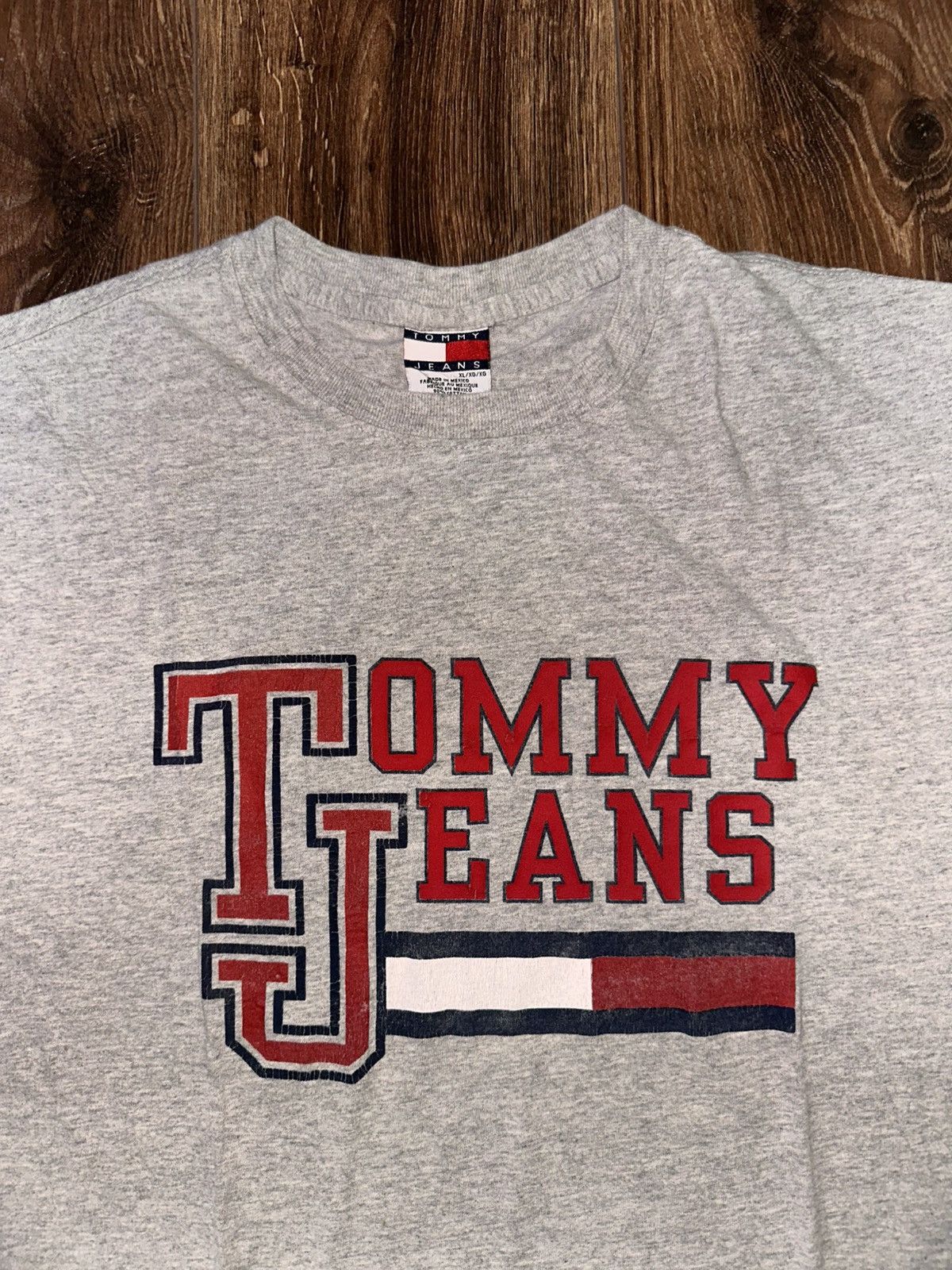 Tommy Hilfiger Vintage Tommy Hilfiger Tee Size US XL / EU 56 / 4 - 2 Thumbnail