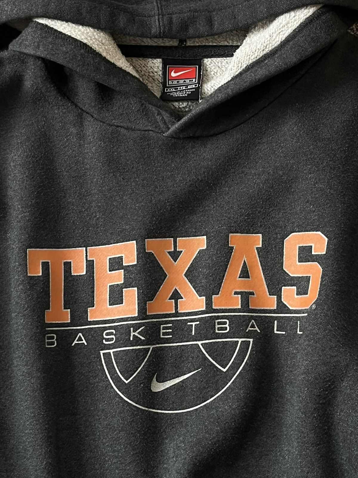 Nike × Vintage Vintage 90’s Nike Team Texas Basketball Baggy Hoodie Size US XXL / EU 58 / 5 - 8 Thumbnail