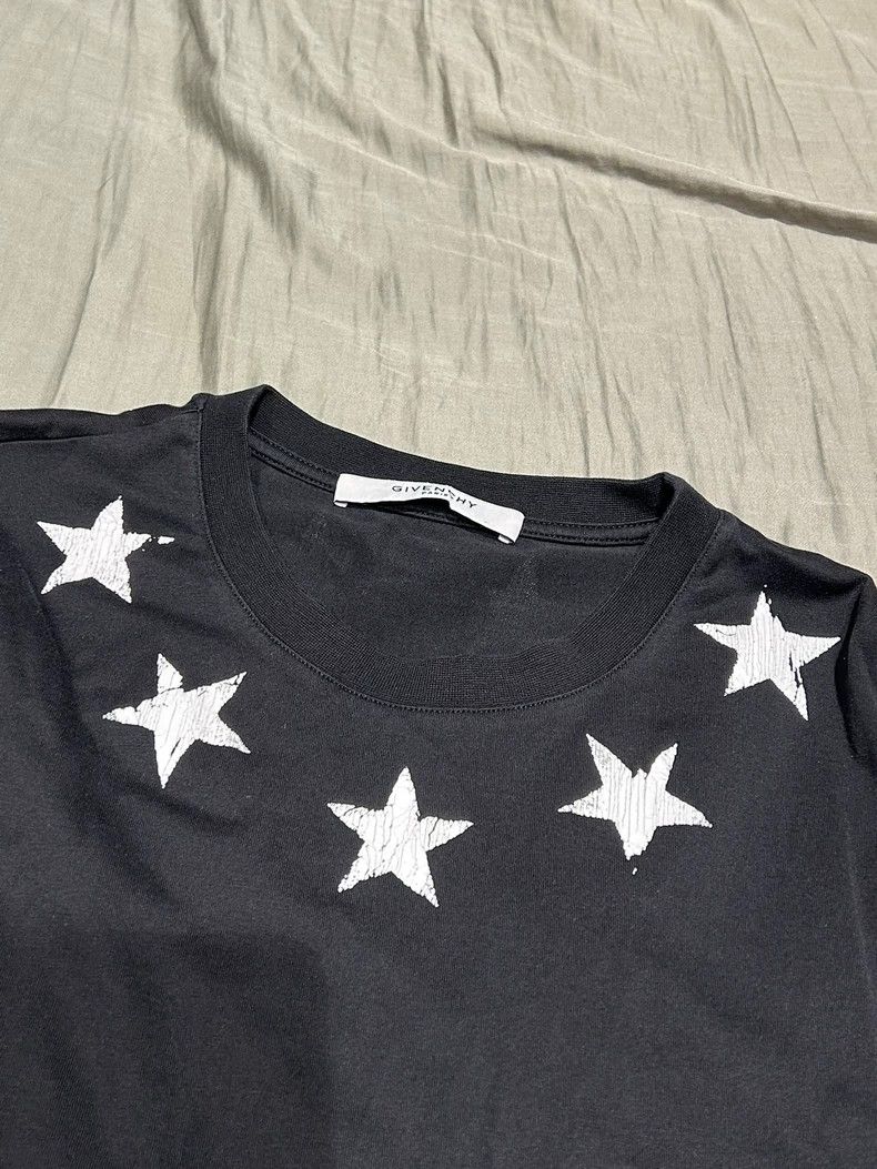 Givenchy Givenchy Classic Faded Five-Star T-Shirt 2506-Nextarrow Size US M / EU 48-50 / 2 - 3 Thumbnail