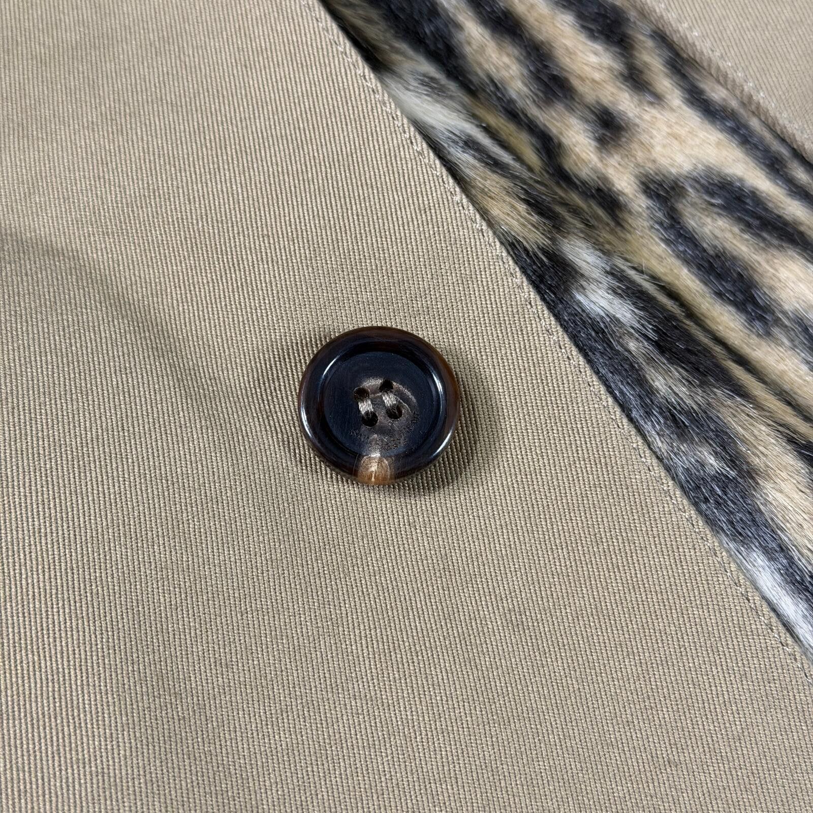 Saint Laurent Paris Saint Laurent Fur Inner Trench Coat Size US M / EU 48-50 / 2 - 7 Thumbnail