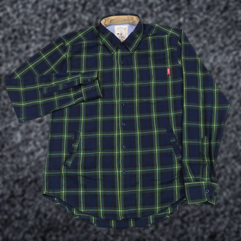 Vintage RSVLTS Shirt Mens Medium Navy Green Plaid Flannel Shacket Button Up Pockets Camp Size US M / EU 48-50 / 2 - 1 Thumbnail