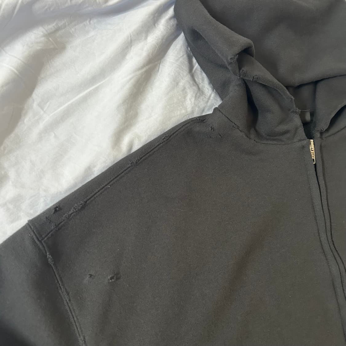 Balenciaga Balenciaga Planet Earth Zip up hoodie Size US L / EU 52-54 / 3 - 2 Thumbnail