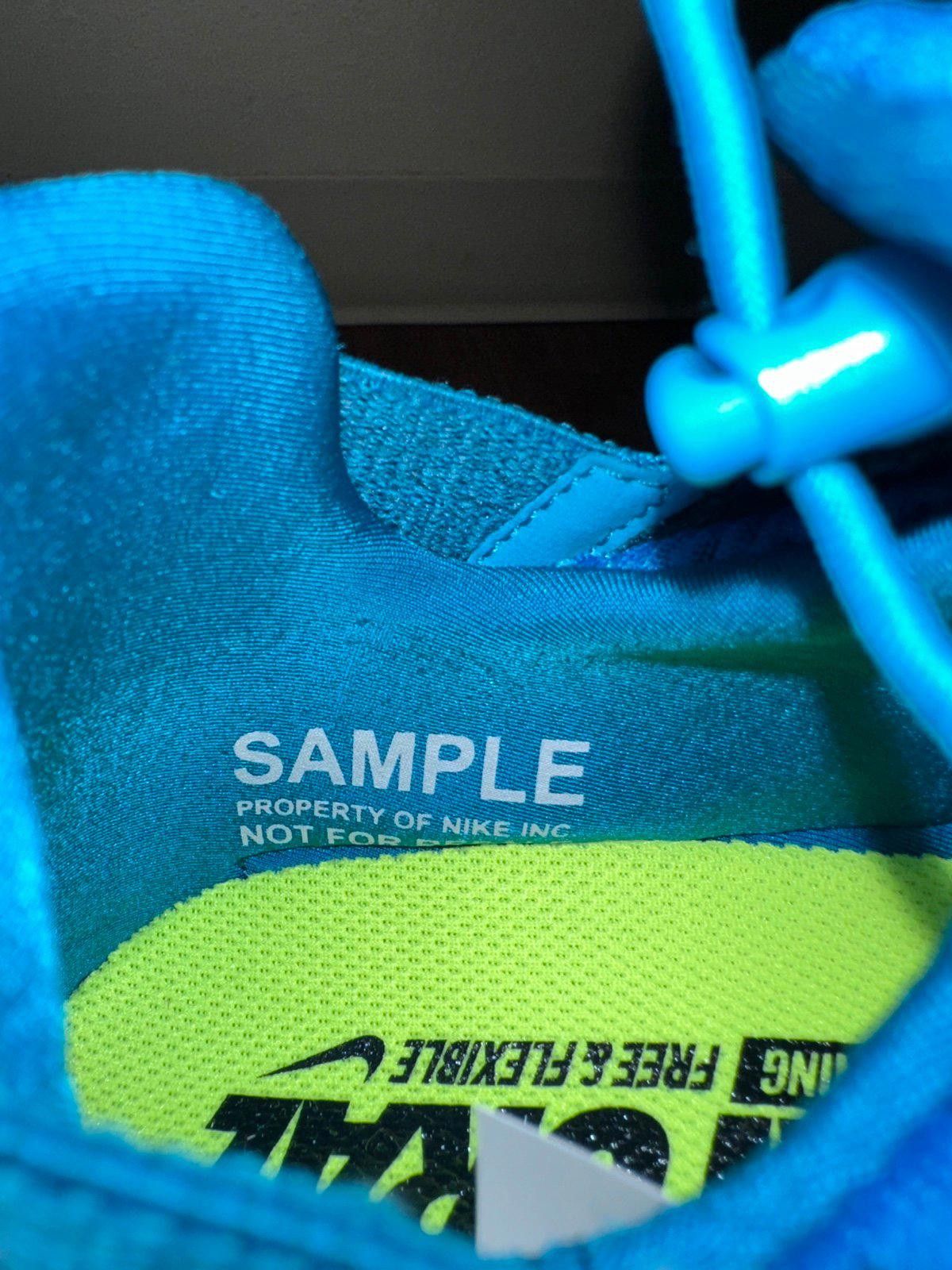 Nike Nike Free Rn CMTR 2017 Neon Turquoise Size US 8 / IT 38 - 10 Thumbnail
