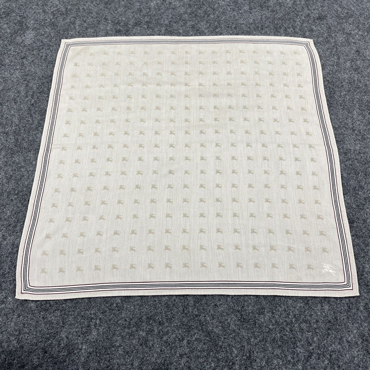image of Burberrys Handkerchief / Bandana / Neckerchief B295, Men's