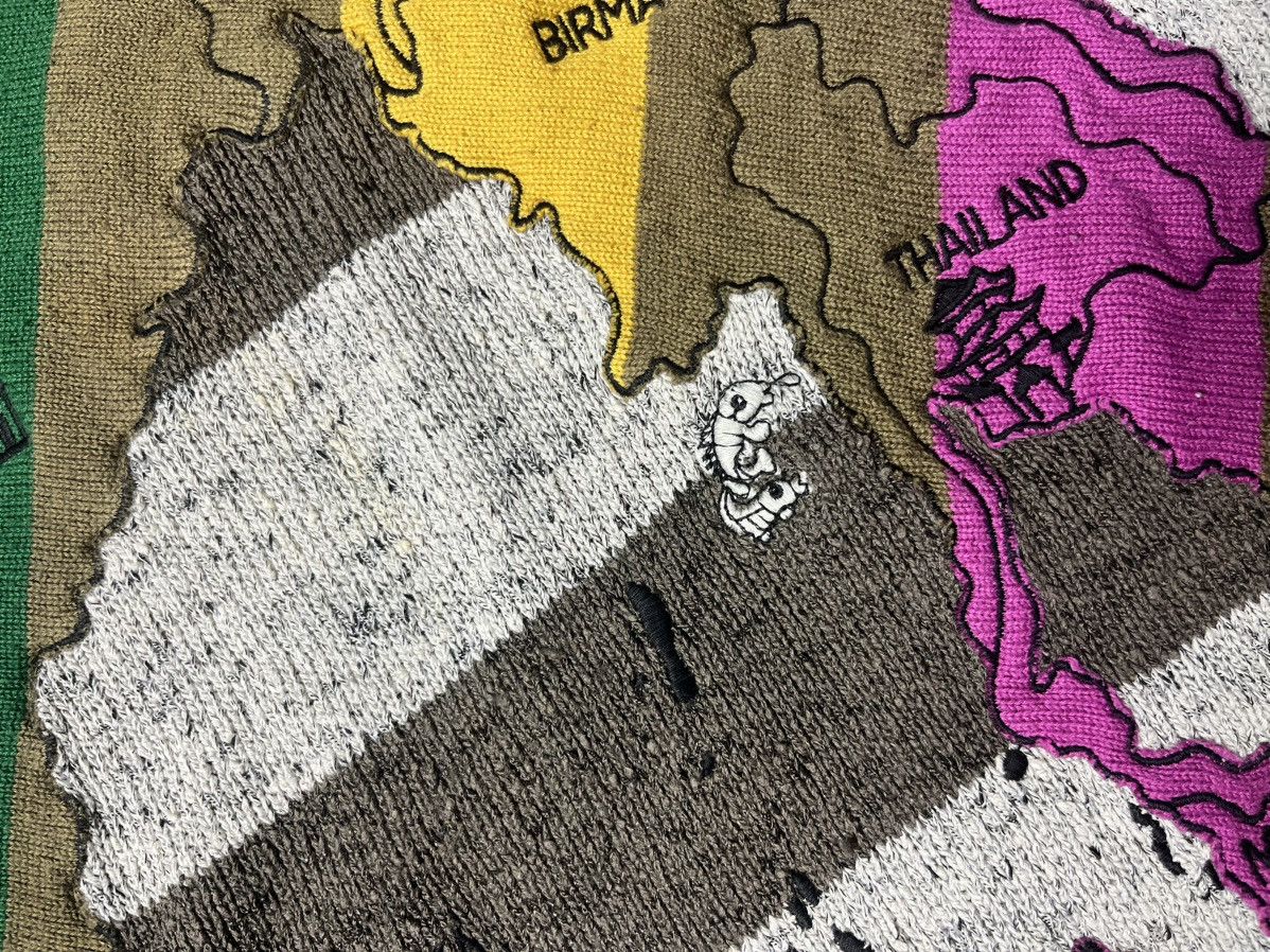 Carlo Colucci Carlo colucci sweater knited continents size Large Size US L / EU 52-54 / 3 - 5 Thumbnail