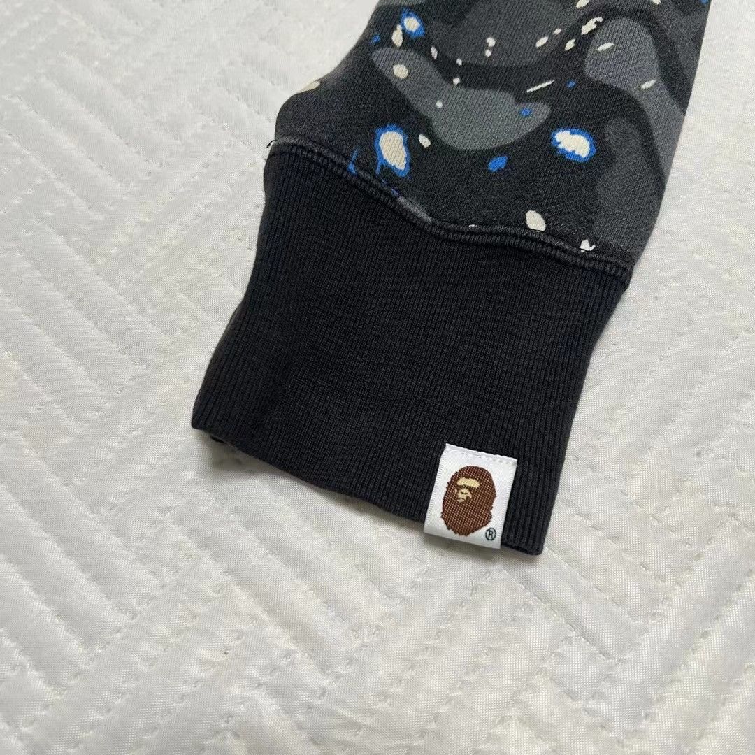 Bape SPACE CAMO SHARK FULL ZIP HOODIE Size US S / EU 44-46 / 1 - 3 Thumbnail