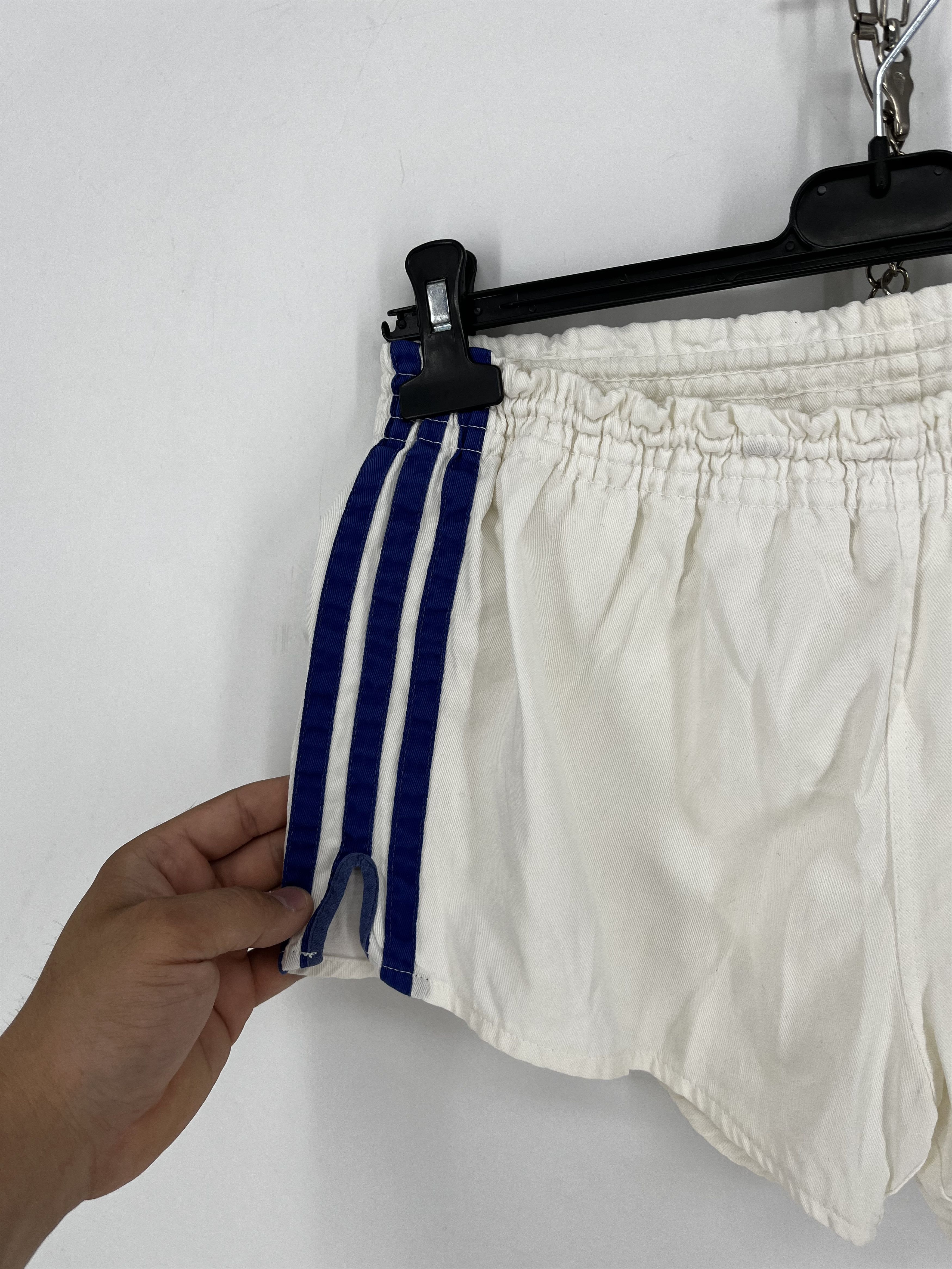 Adidas Vintage short adidas Mede in Yugoslavia Y2K White Size US M / EU 48-50 / 2 - 5 Thumbnail