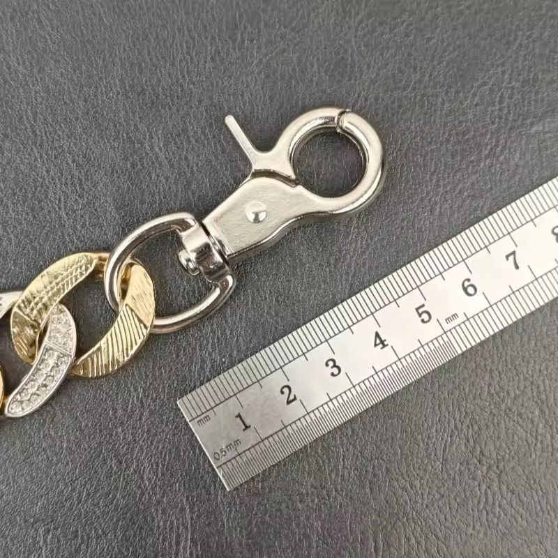 Vintage Vintage Exaggerated Cuban Chain Keychain Wallet Size ONE SIZE - 4 Thumbnail