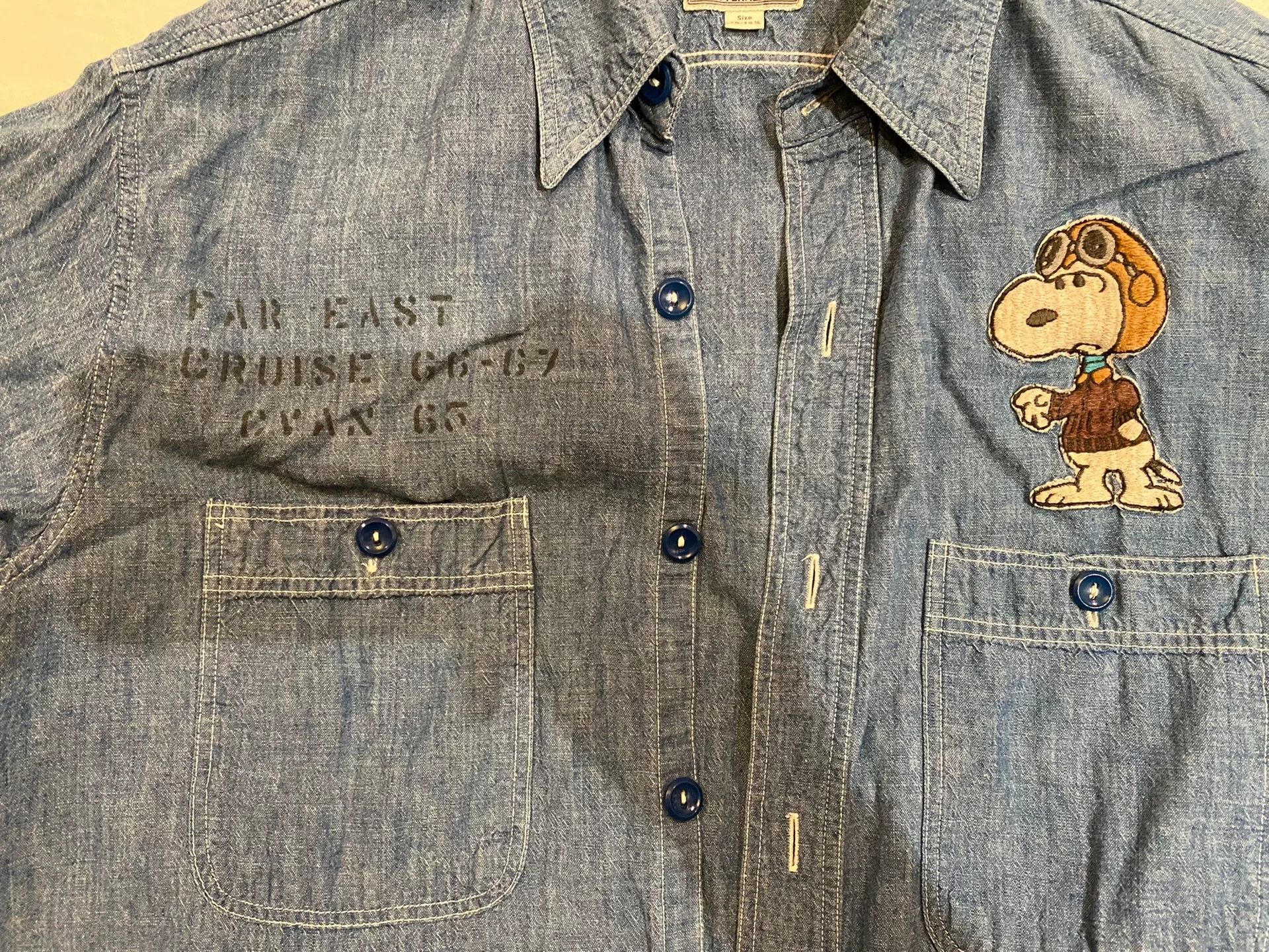 Buzz Rickson's Buzz Rickson's Herringbone Short-Sleeve Snoopy Shirt Size US M / EU 48-50 / 2 - 4 Thumbnail