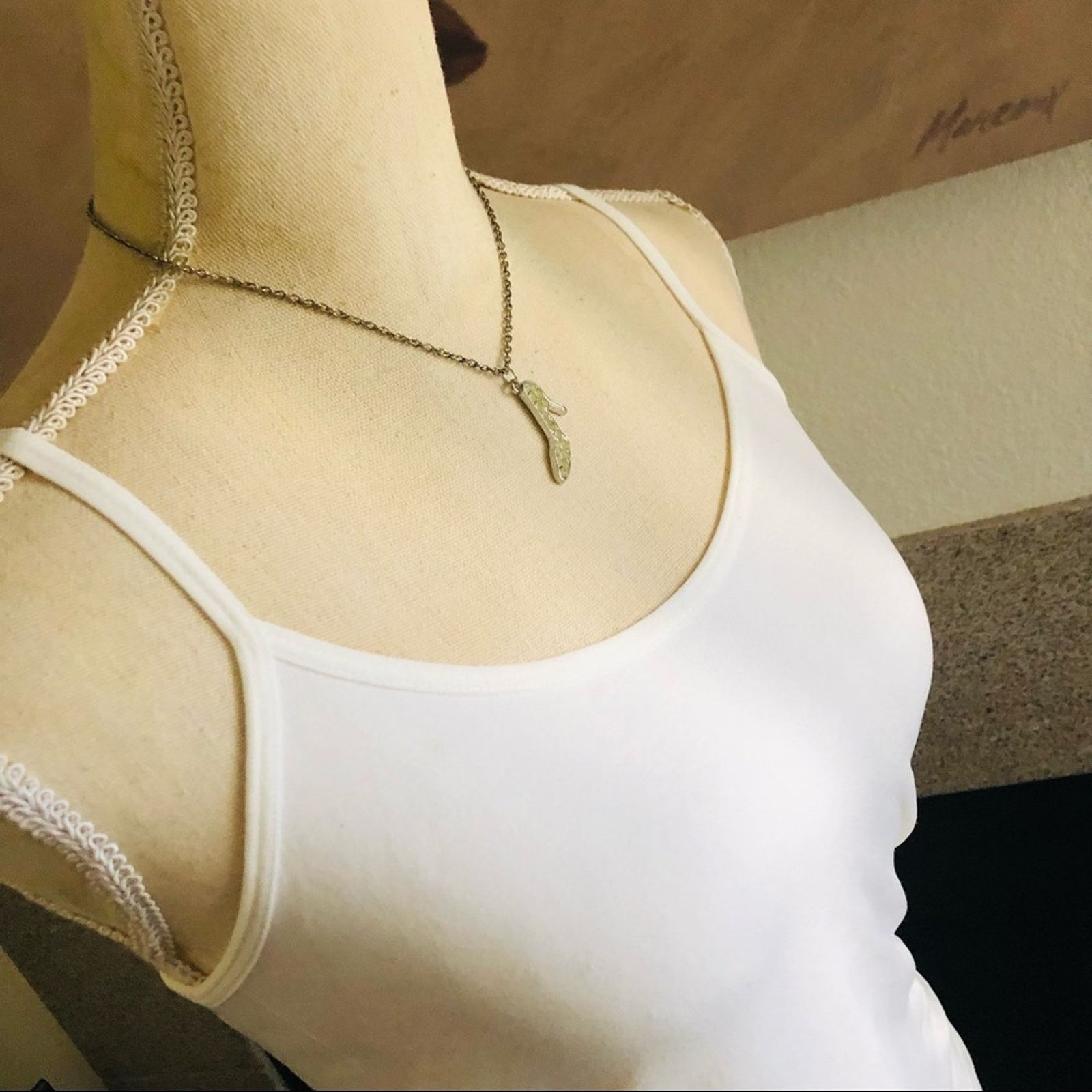 Jewelry Antique silver tone light yellow stone ladies shoe necklace Size ONE SIZE - 3 Thumbnail