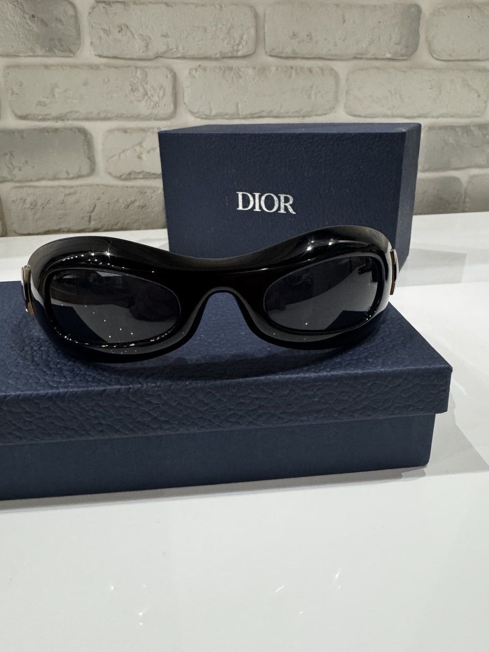 Dior Christian Dior "Lady" Black Oval Cat Eye Shield Sunglasses Size ONE SIZE - 1 Thumbnail