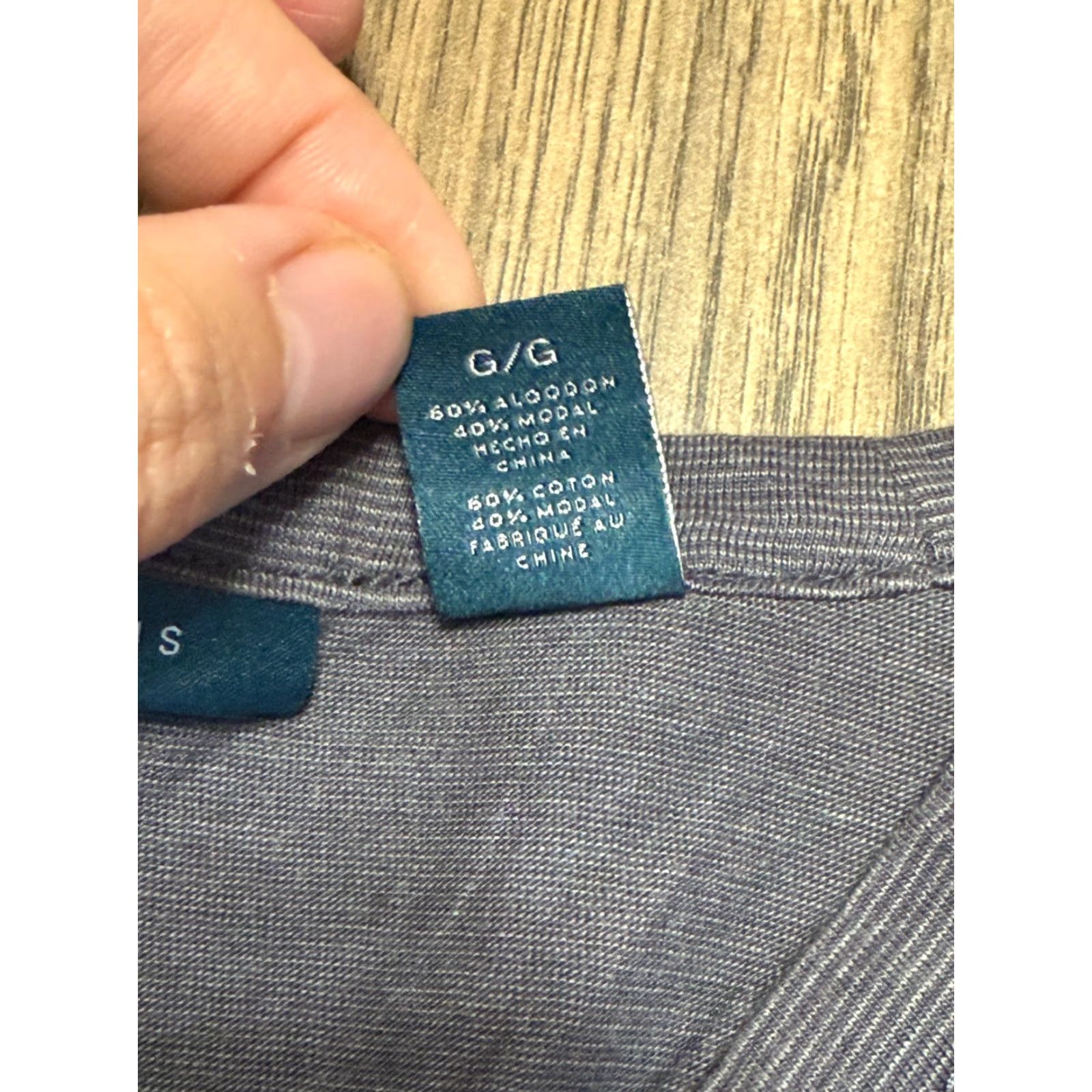 Perry Ellis Perry Ellis Shirt Men L Gray Long Sleeve V-neck Cotton Blend Regular Size US L / EU 52-54 / 3 - 7 Thumbnail