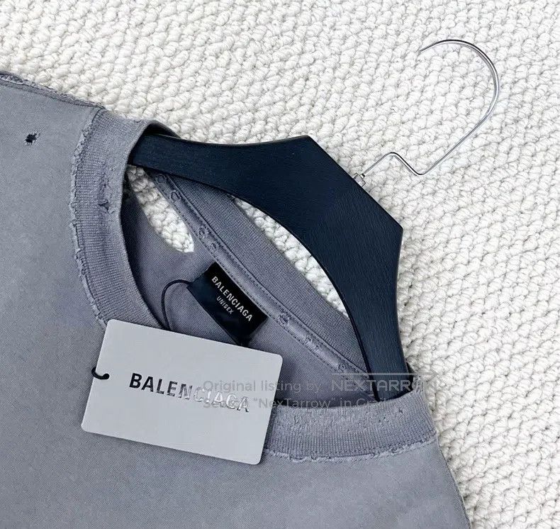 Balenciaga Balenciaga Washed and distressed letter logo damaged short Size US XL / EU 56 / 4 - 3 Thumbnail