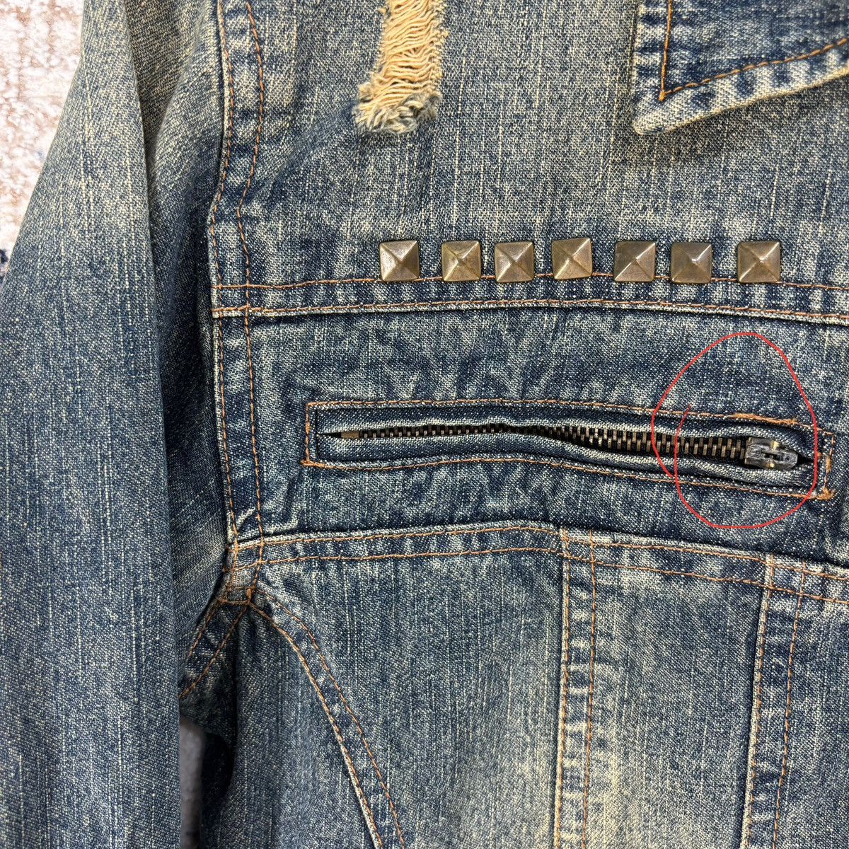 Other IN THE ATTIC DISTRESSED STUDED PUNK STYLE DENIM JACKET Size M / US 6-8 / IT 42-44 - 4 Thumbnail