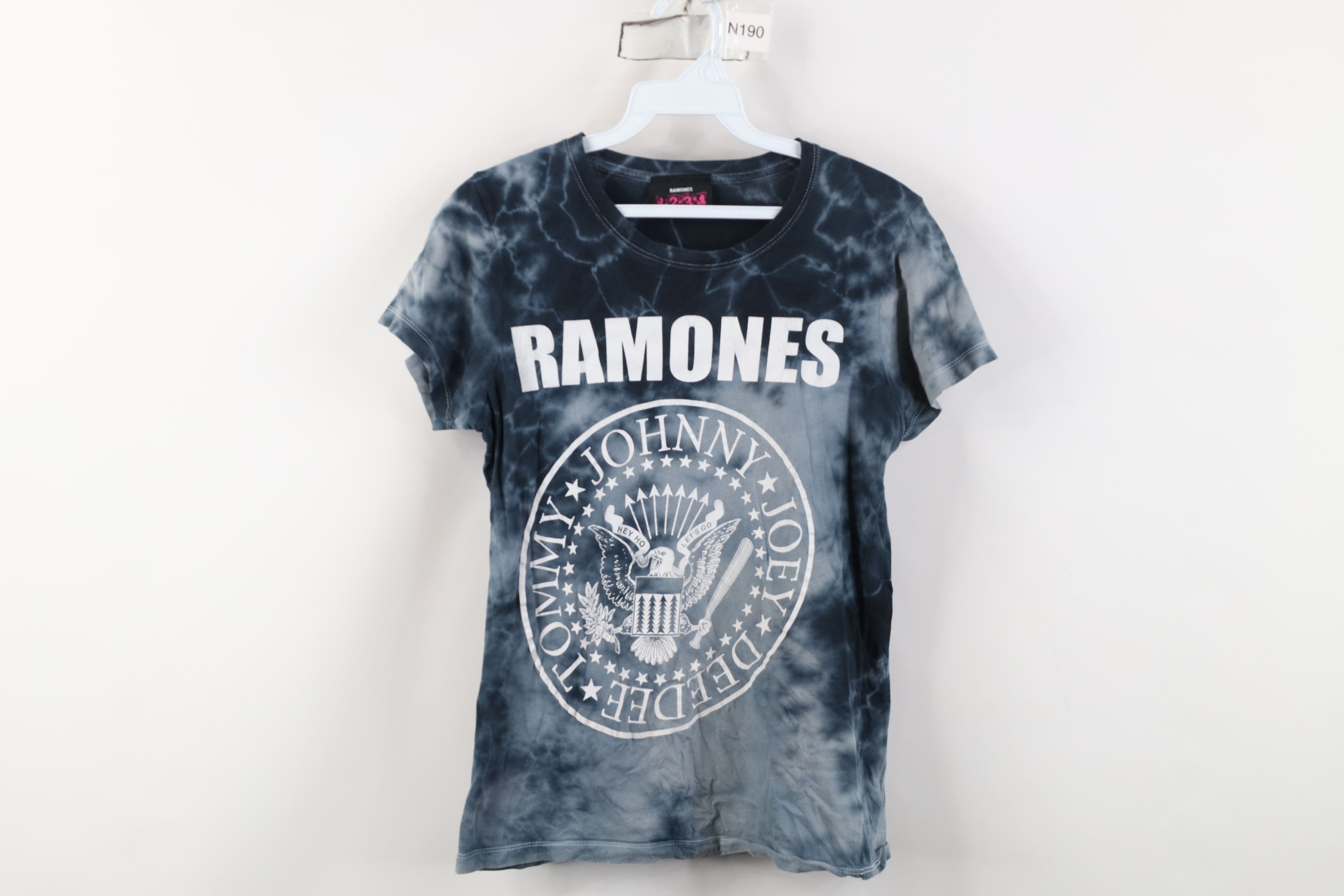 Vintage Vintage Y2K Let's Go The Ramones Band Short Sleeve T-Shirt Size M / US 6-8 / IT 42-44 - 1 Thumbnail
