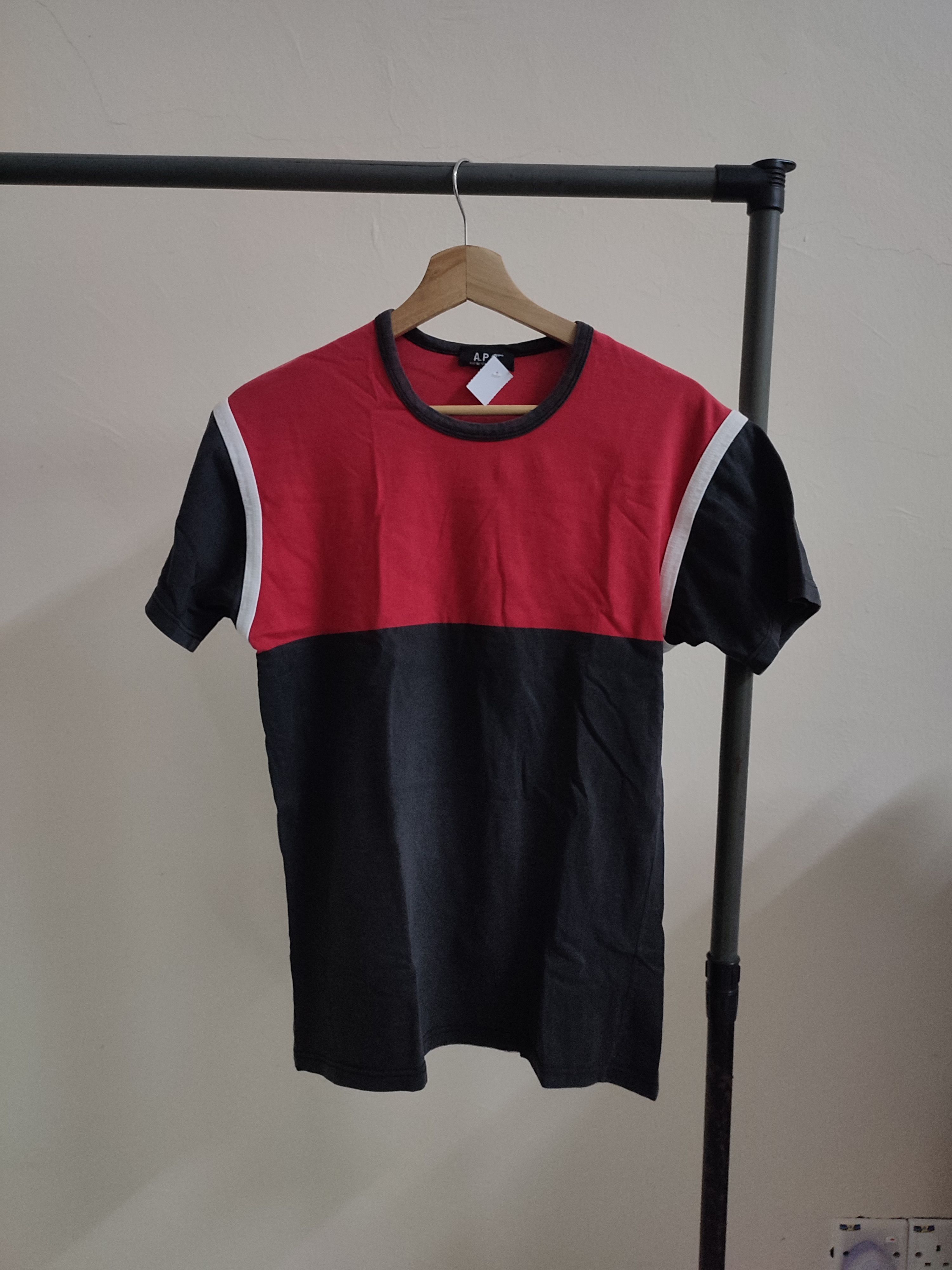 A.P.C. Vintage A.P.C. TEES Size US S / EU 44-46 / 1 - 1 Thumbnail