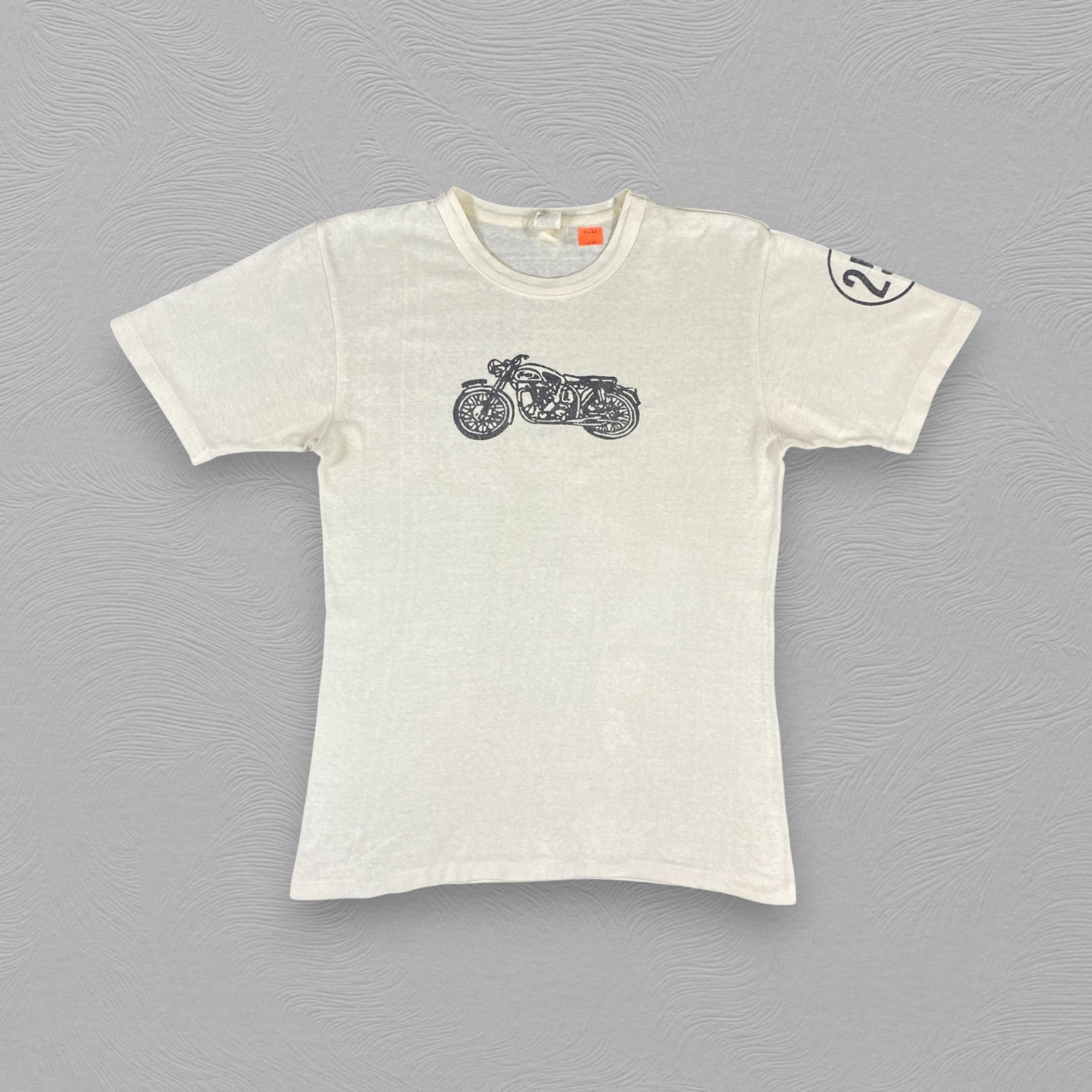 DC Comics Vintage Motorbike 258 T-Shirt - L025 Size US XS / EU 42 / 0 - 1 Thumbnail