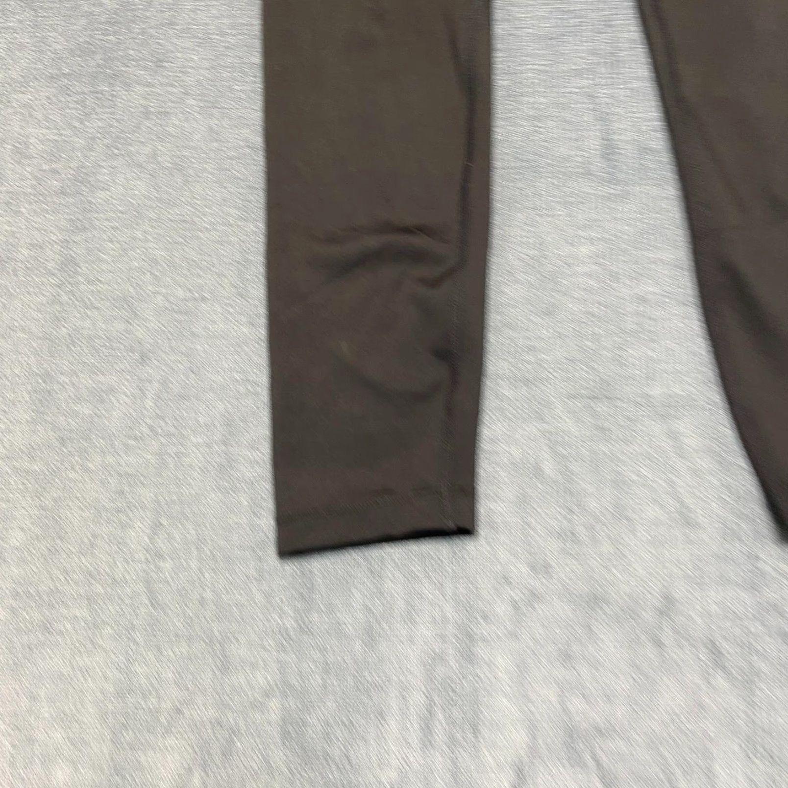 Nike Nike Leggings Womens Medium Black Swoosh Logo Stretch High Waist Performance Size 32" / US 10 / IT 46 - 2 Thumbnail