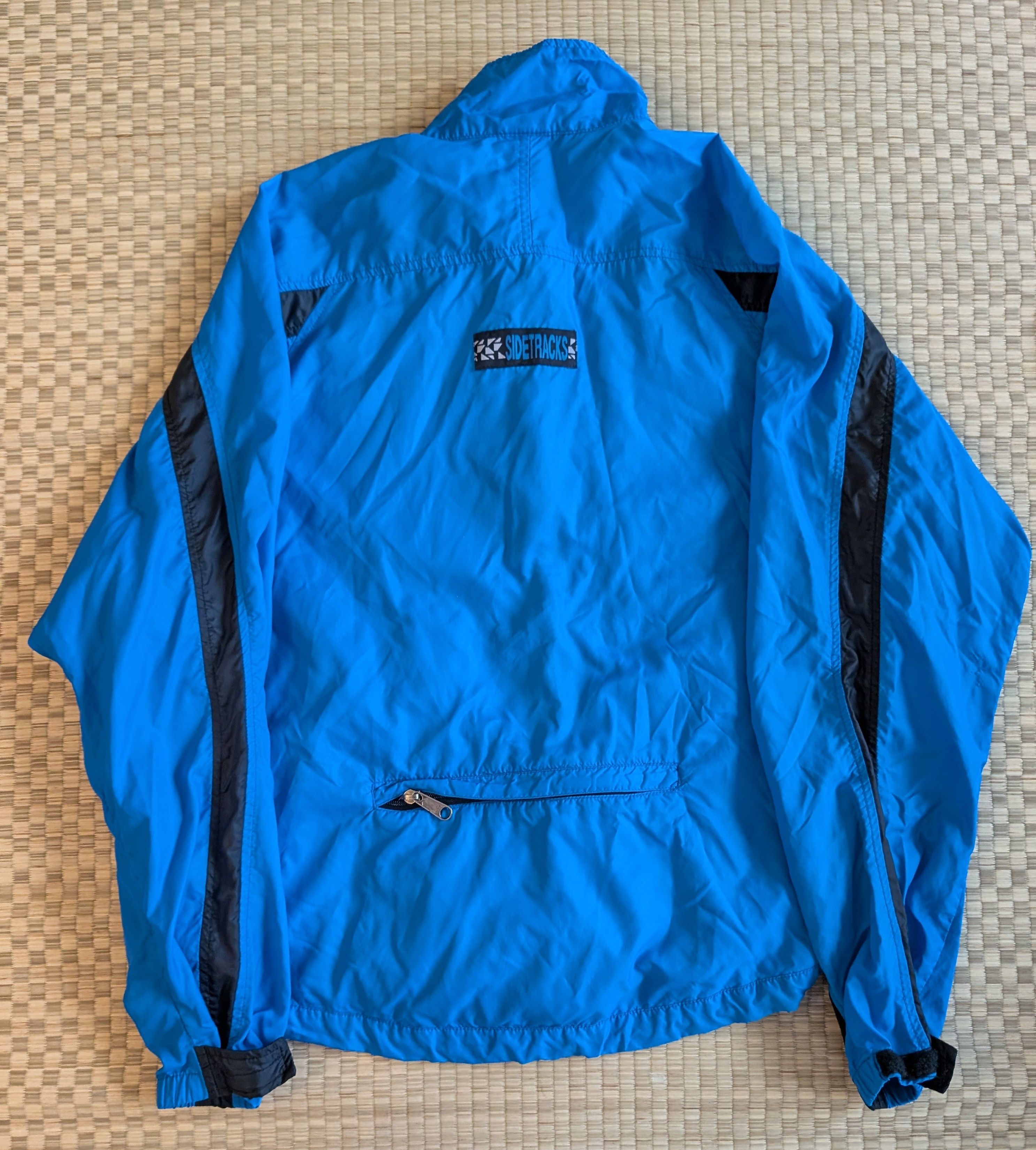 The North Face RARE The North Face Packable Cycling Windbreaker Made in USA Size US S / EU 44-46 / 1 - 2 Thumbnail