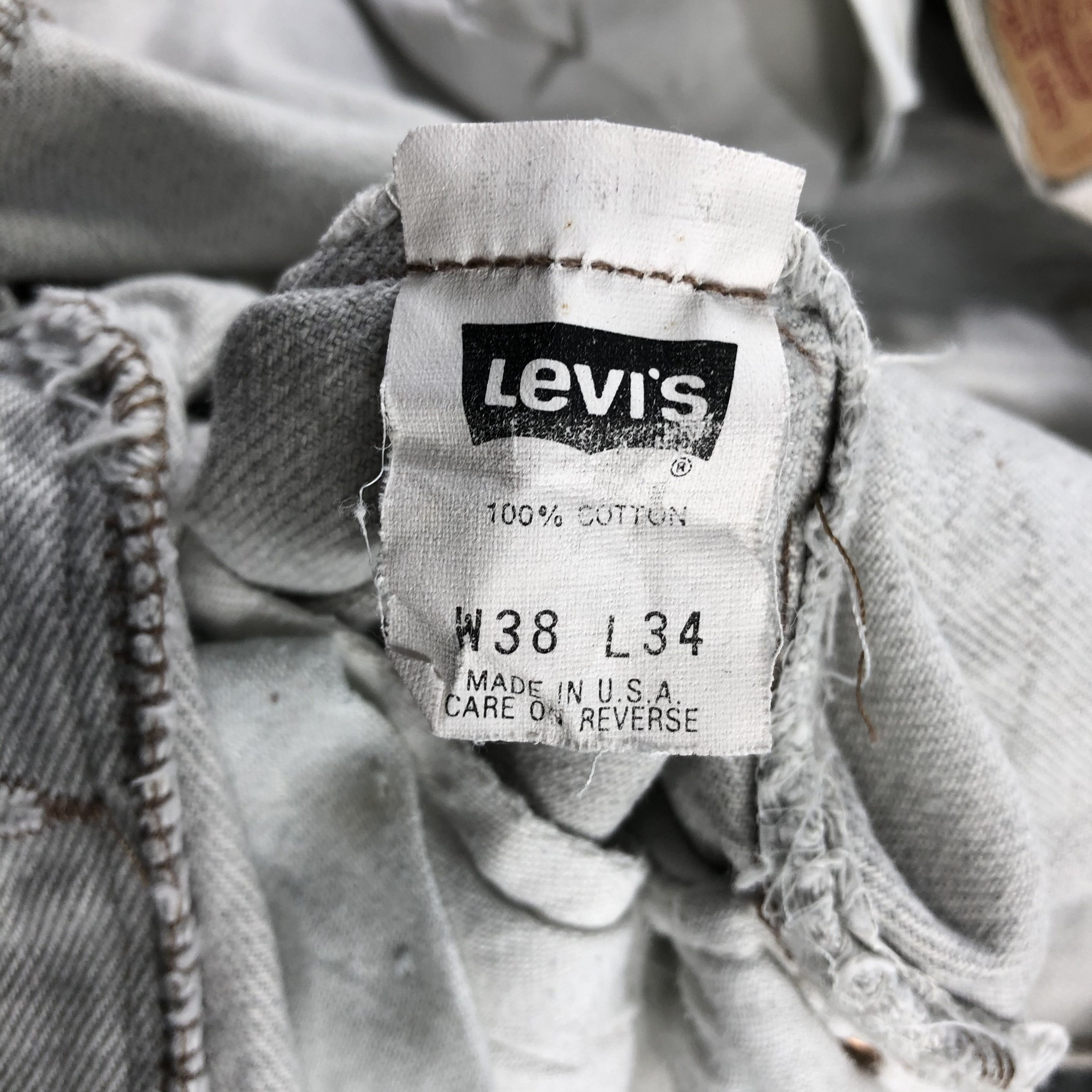 Levi's Vintage 90s Light Wash Levis 501 Jeans-J2523 Size US 39 - 9 Thumbnail