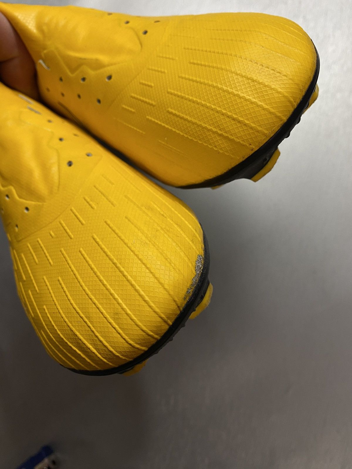 Nike Nike Mercurial Vapor 12 Pro NJR FG Yellow US 10.5 EUR 44.5 Size US 10.5 / EU 43-44 - 7 Thumbnail