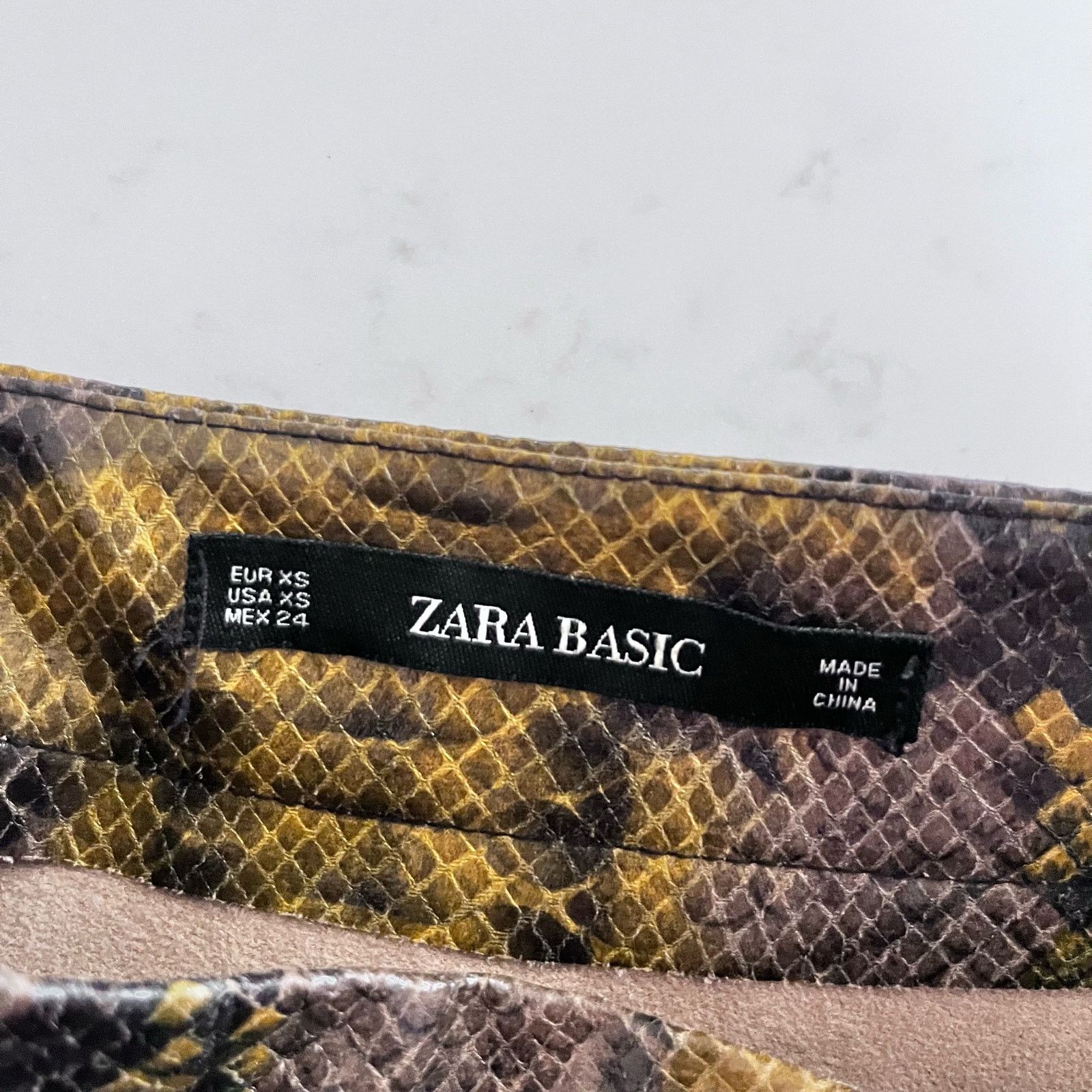 Zara Zara Women's Skirt XS Snake Print Midi Yellow Brown Size 25" / US 0 / IT 36 - 8 Thumbnail