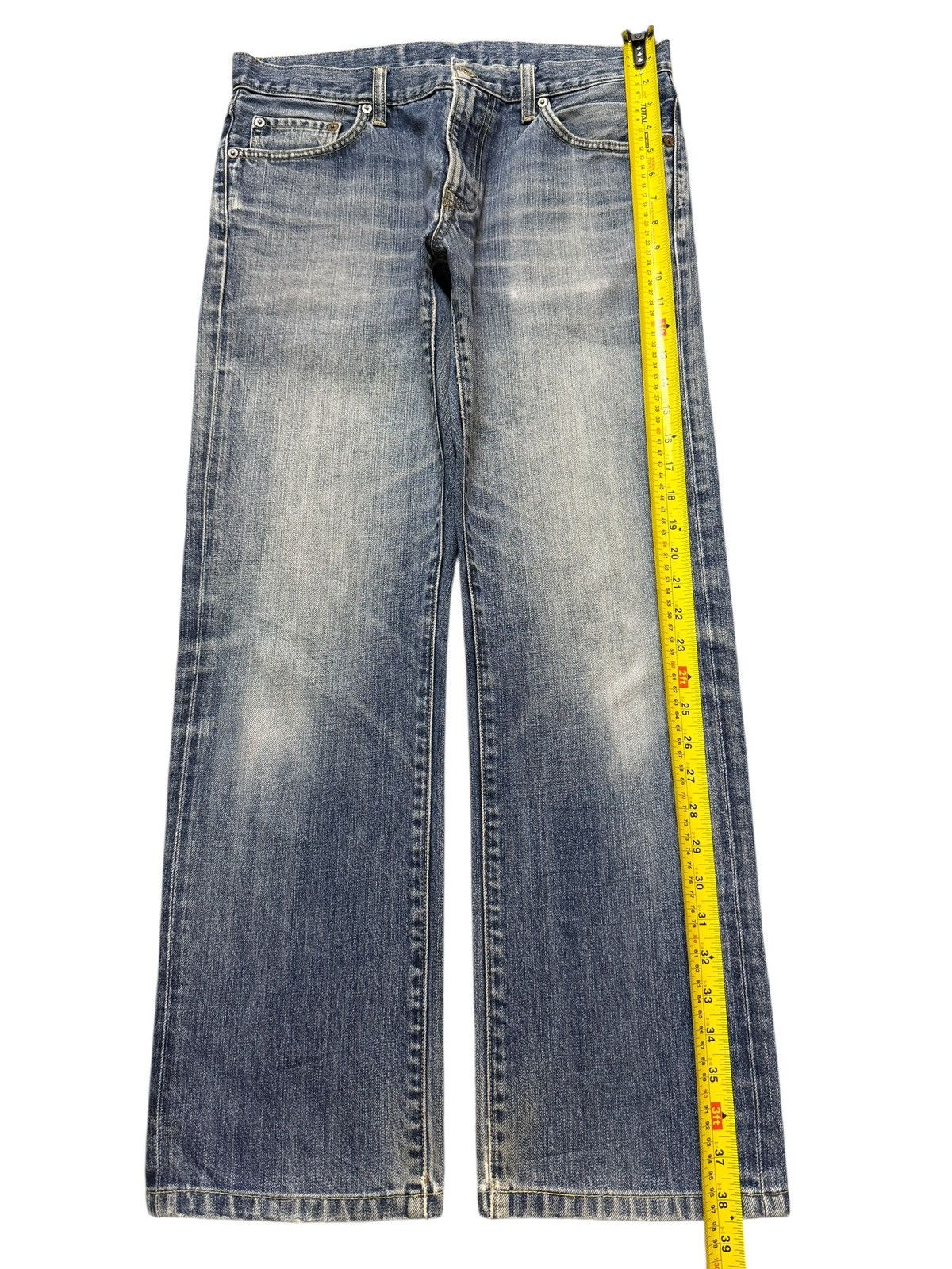 Uniqlo Vintage Japanese Uniqlo Blue Faded Wash Regular Straight Leg Size US 32 / EU 48 - 8 Thumbnail