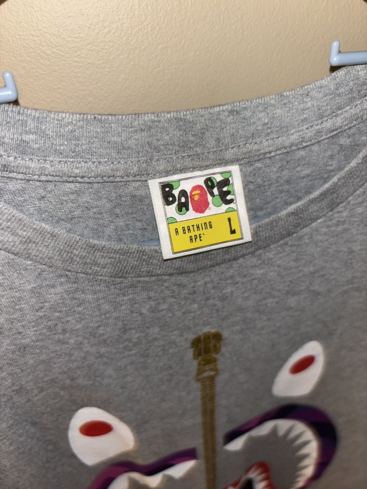 Bape Bape grey shark tee Size US L / EU 52-54 / 3 - 3 Thumbnail