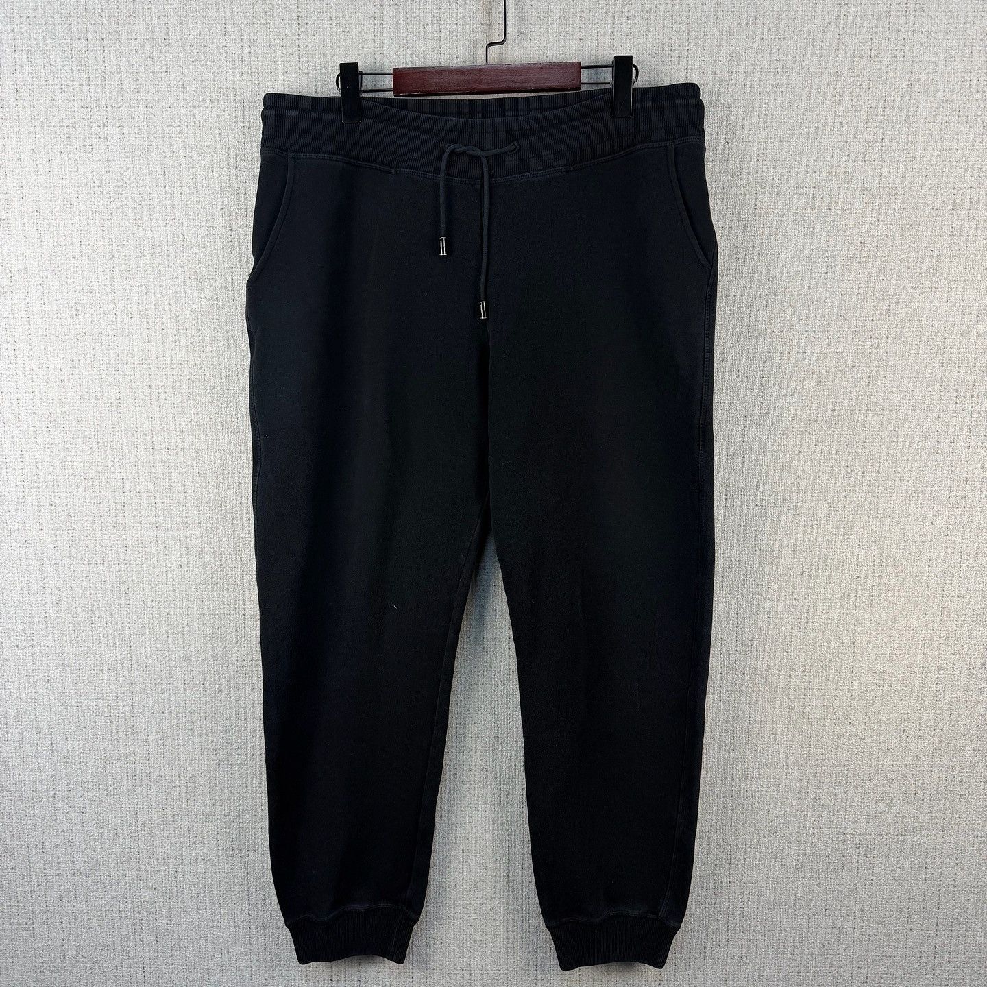 Louis Vuitton LOUIS VUITTON Drawstring Sweatpants XXL Size US 38 / EU 54 - 1 Thumbnail