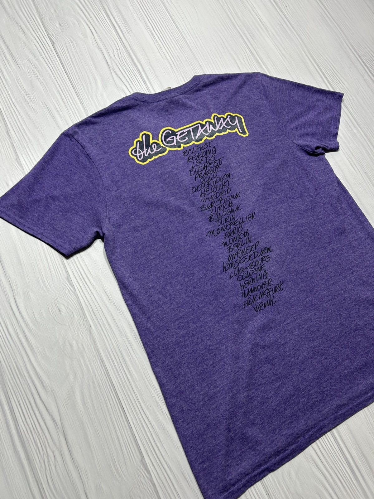 Band Tees Vintage Red Hot Chili Peppers The Getaway Tour T-Shirt Size US L / EU 52-54 / 3 - 11 Thumbnail