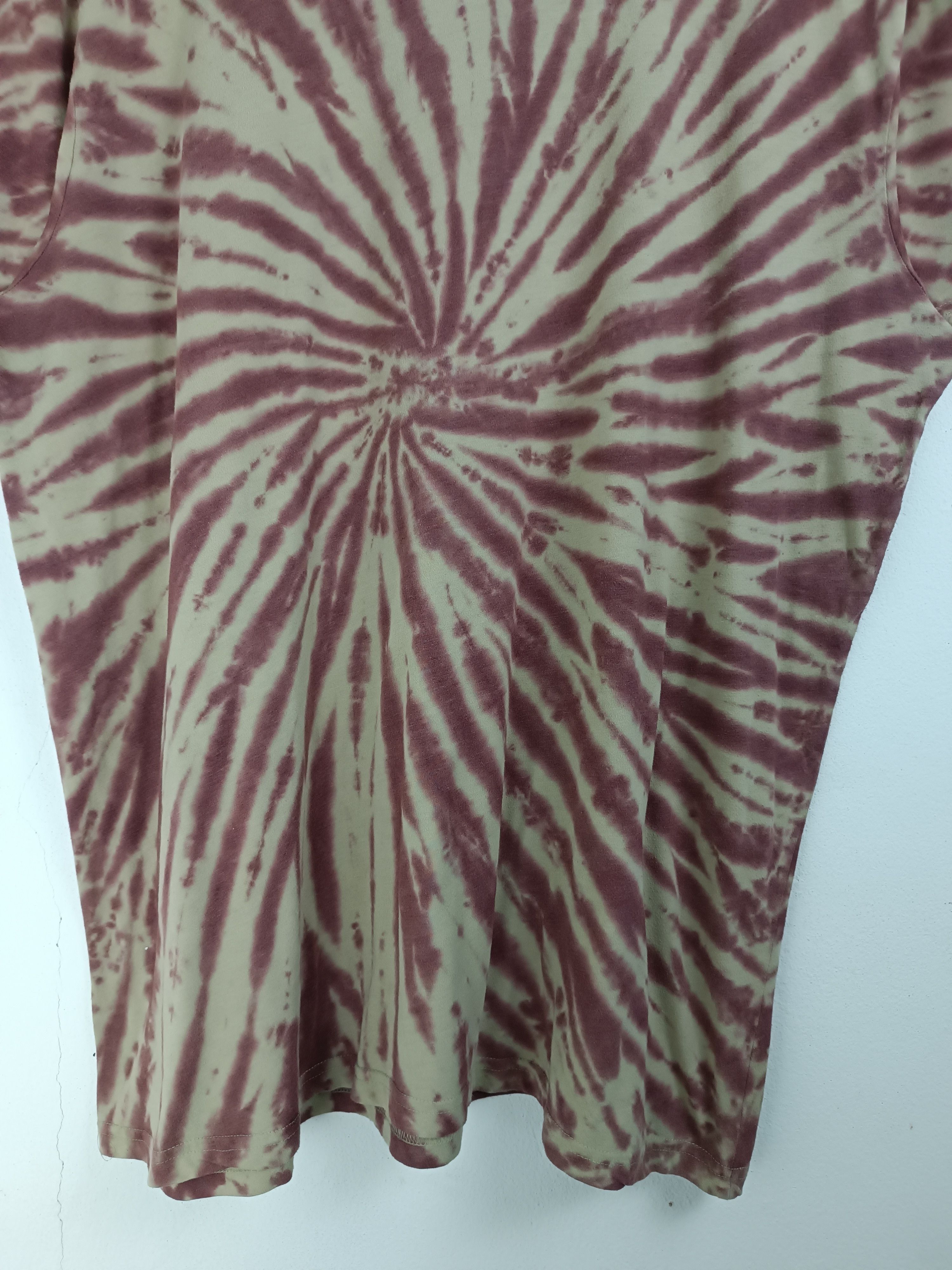 Pink Floyd VINTAGE PINK FLOYD WORLD TOUR 87 REISSUE TIE DYE VERY RARE Size US XXL / EU 58 / 5 - 15 Thumbnail