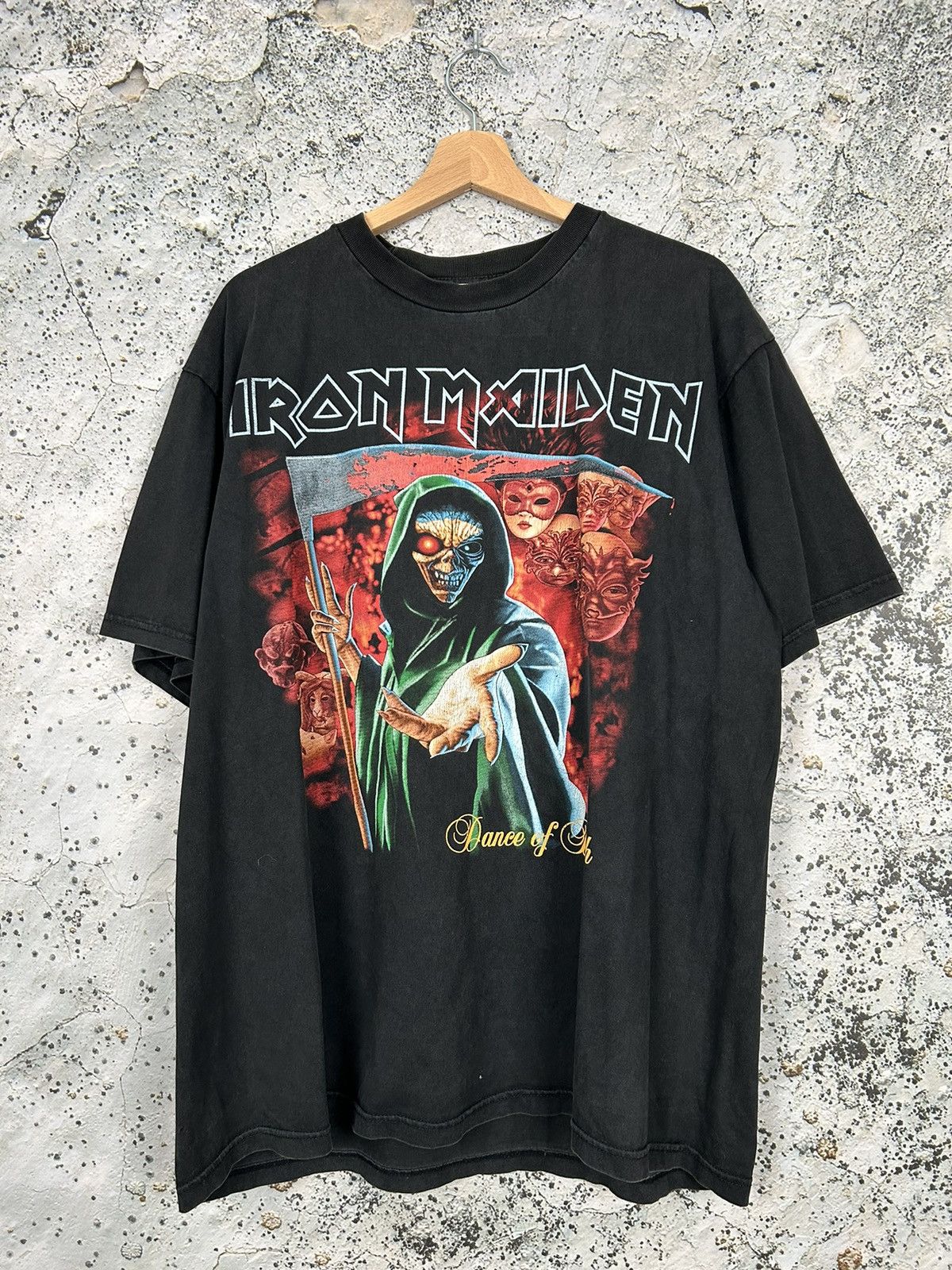 Band Tees Vintage Iron Maiden Dance of Death Rock Band Tee Metal Rare Size US XL / EU 56 / 4 - 1 Thumbnail