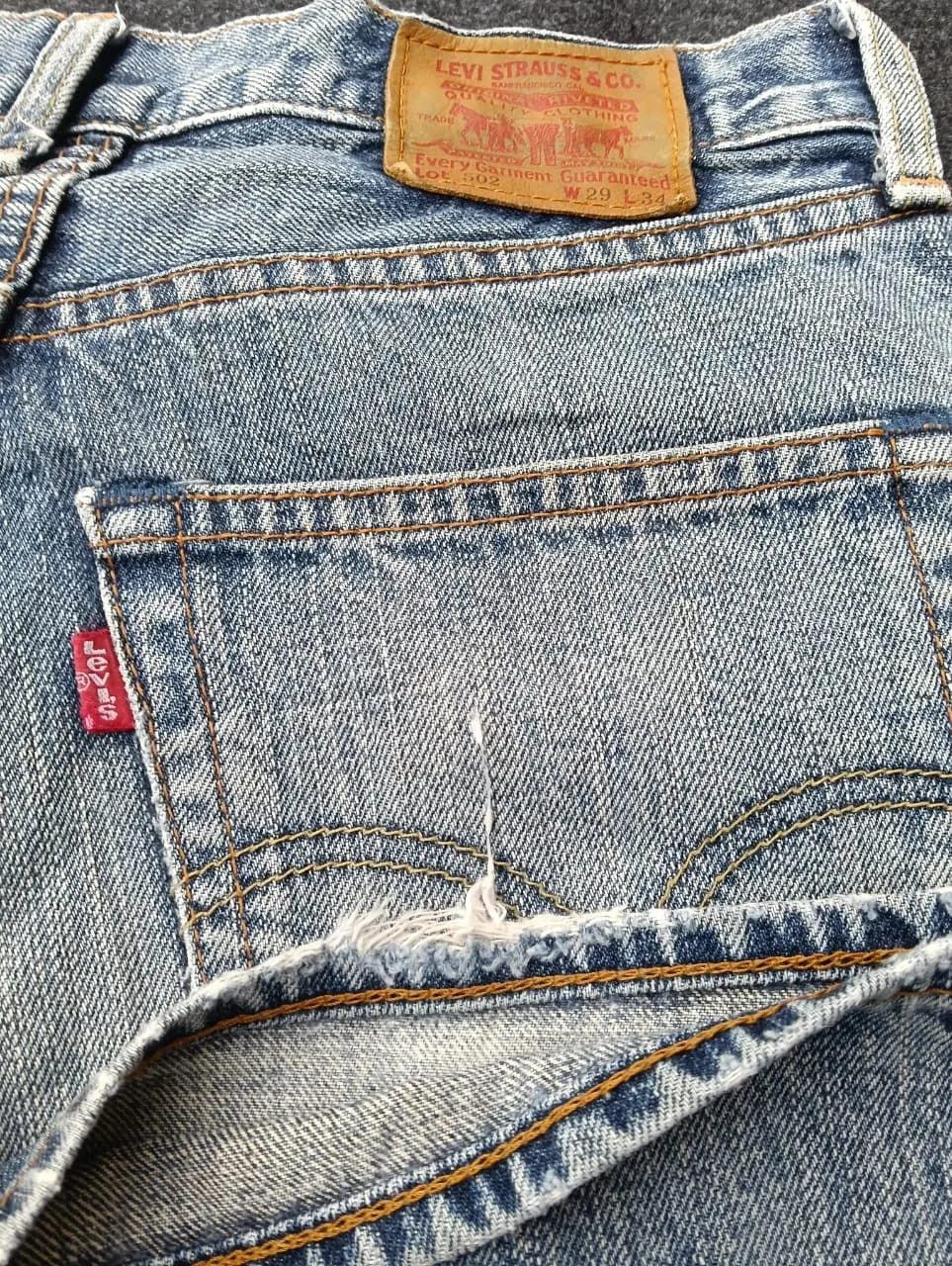 Levi's Vintage Clothing LEVI'S 502 Regular Tapered Light Wash Jeans - Great Fade. Size US 28 / EU 44 - 5 Thumbnail
