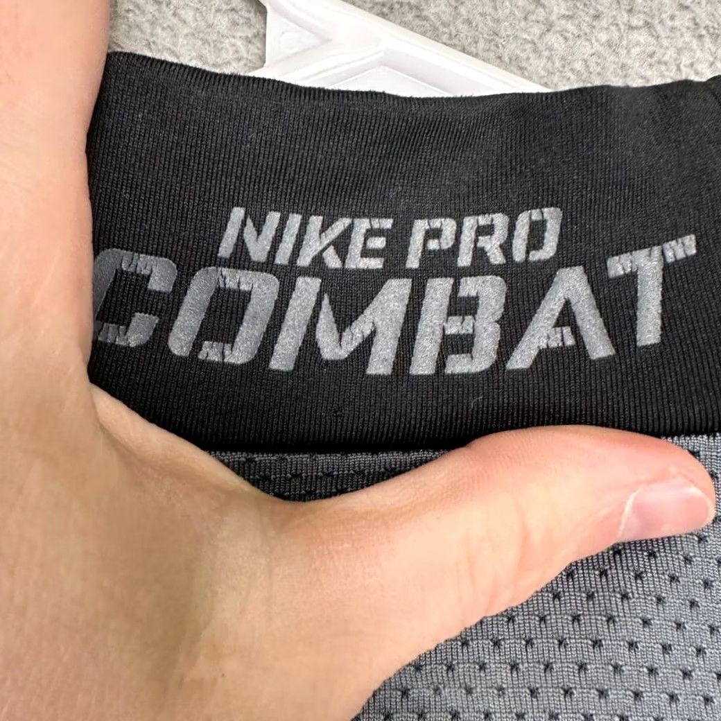 Nike Nike Pro Combat Pullover Shirt Mens Small Black Gray Athletic Cold Weather Gear Size US S / EU 44-46 / 1 - 5 Thumbnail