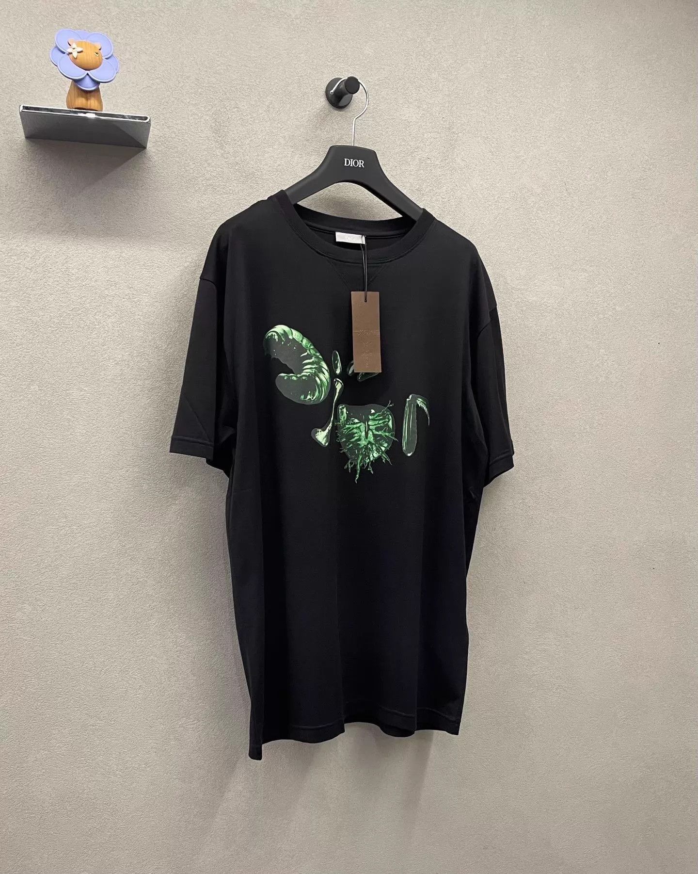 Dior Dior x Travis Scott Black Short Sleeve T-Shirt L Size US L / EU 52-54 / 3 - 3 Thumbnail
