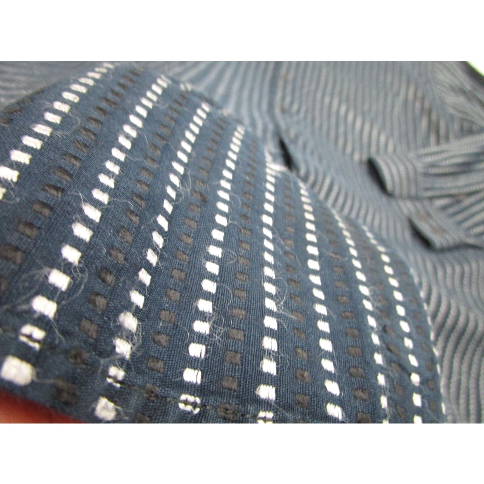 Vintage VINTAGE Jhane Barnes Long Sleeve Button-Up Shirt Mens XL Black Striped 90s Size US XL / EU 56 / 4 - 4 Thumbnail