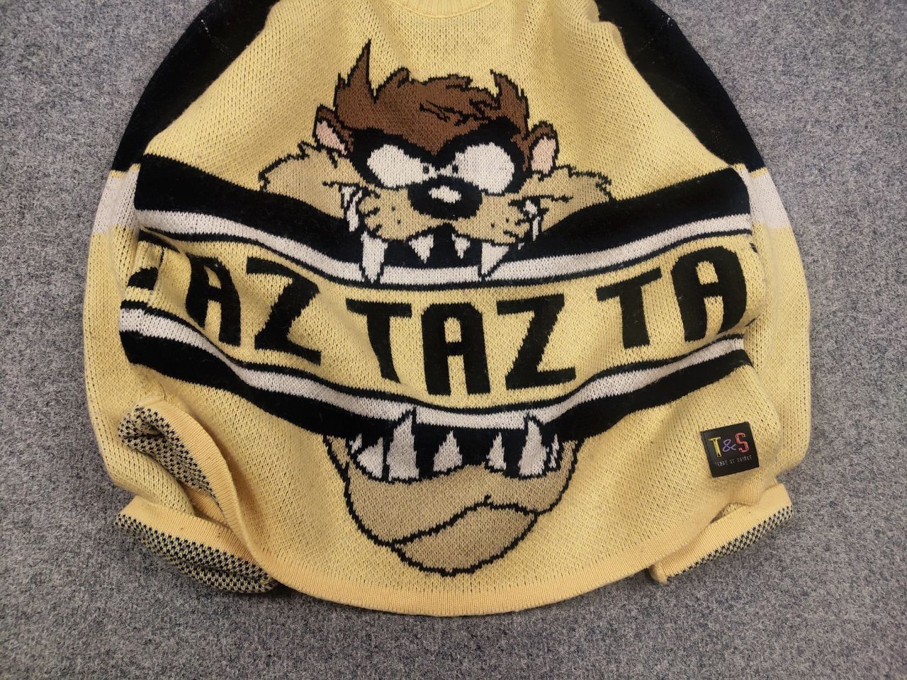 Cartoon Network Vintage 90's Looney Tunes Logo Taz Warner Bros Knit Sweater Size US L / EU 52-54 / 3 - 5 Thumbnail